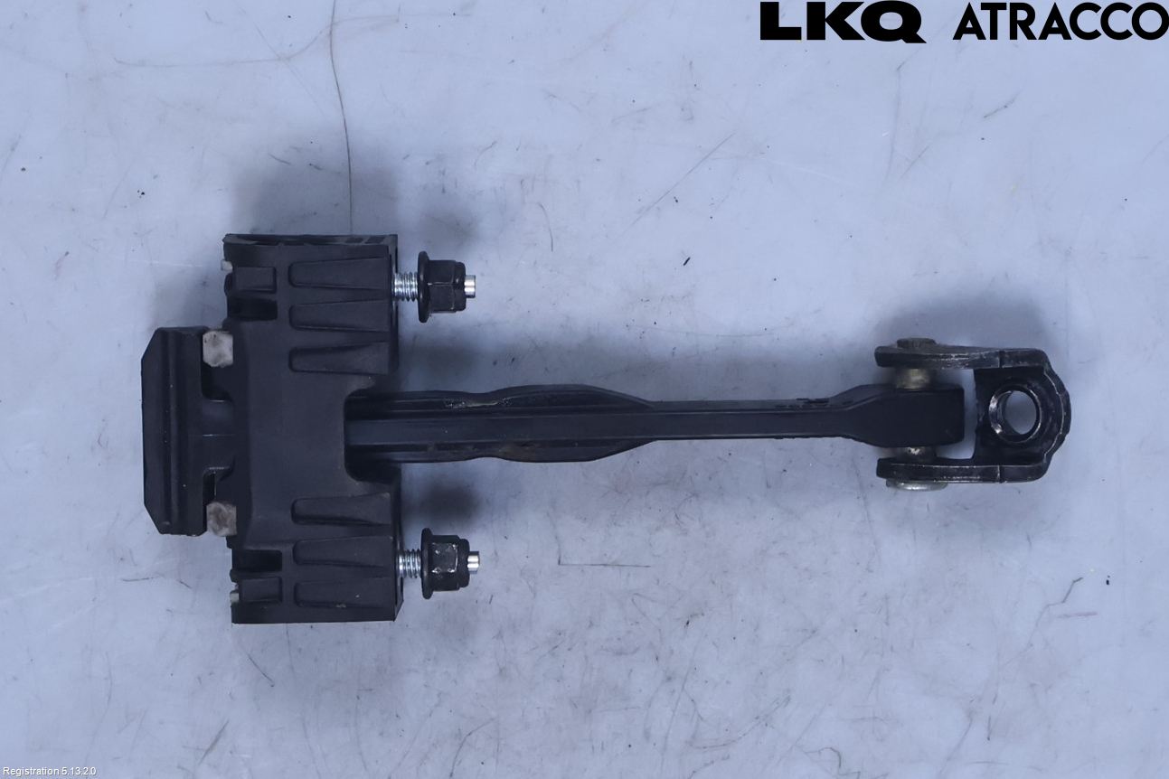 Volvo V90 17->> Dørstopper