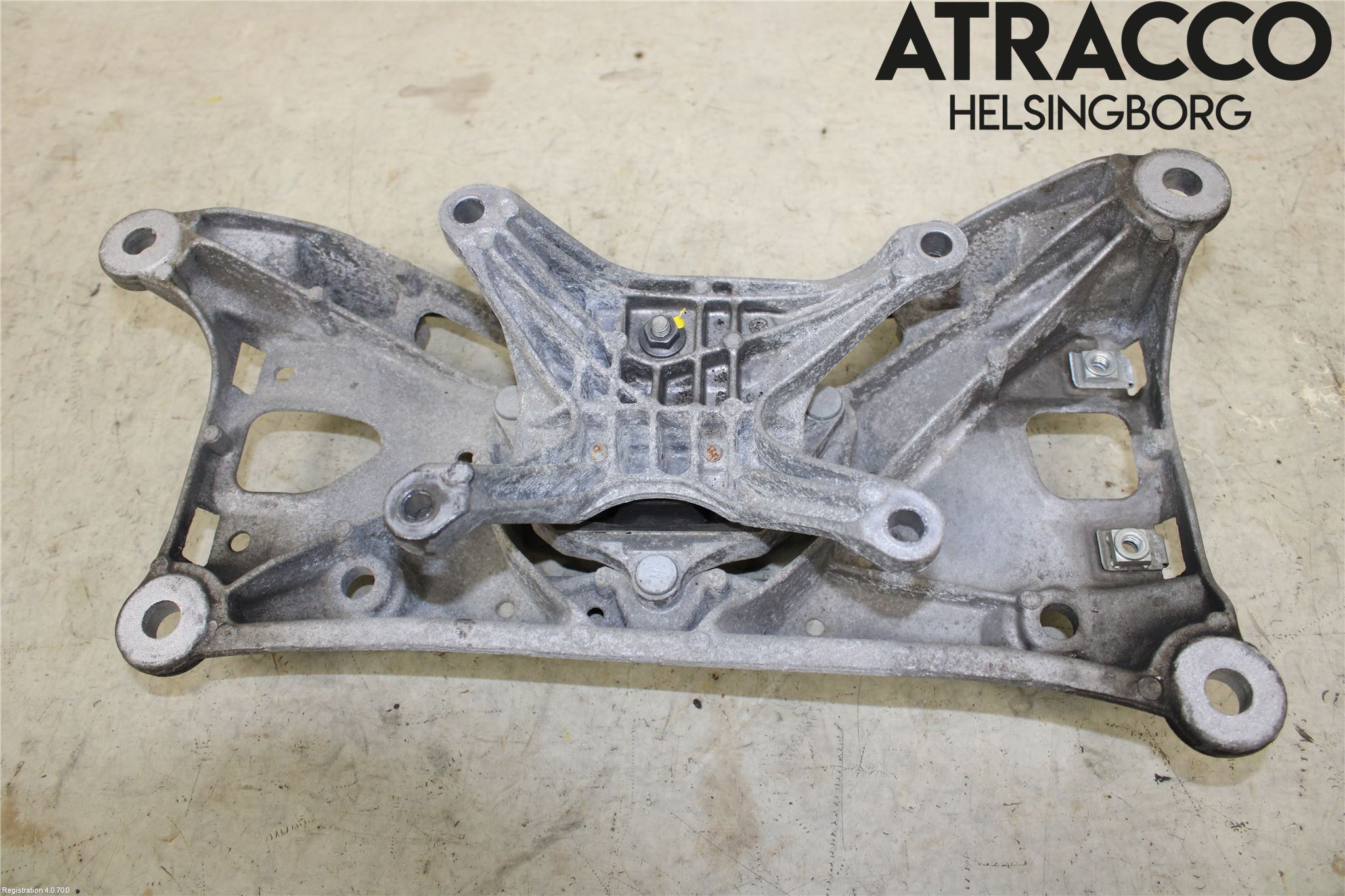 Audi A4/S4 B9 16-19 Gearkasse Bjelke - Travers