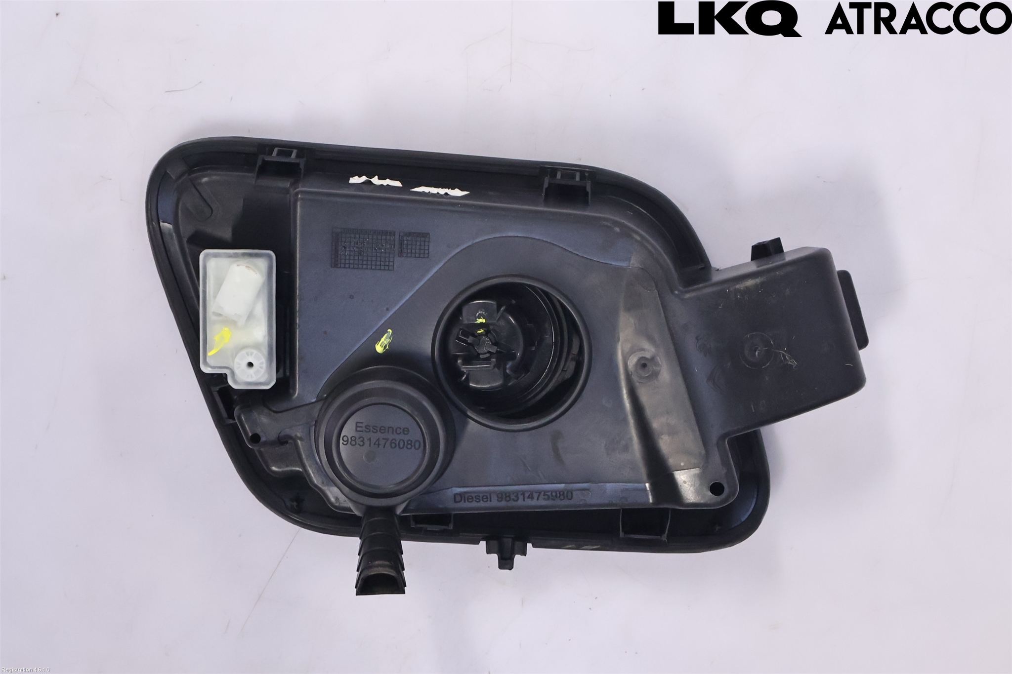 Peugeot 2008/E-2008 20- Drivstoff Tankluke