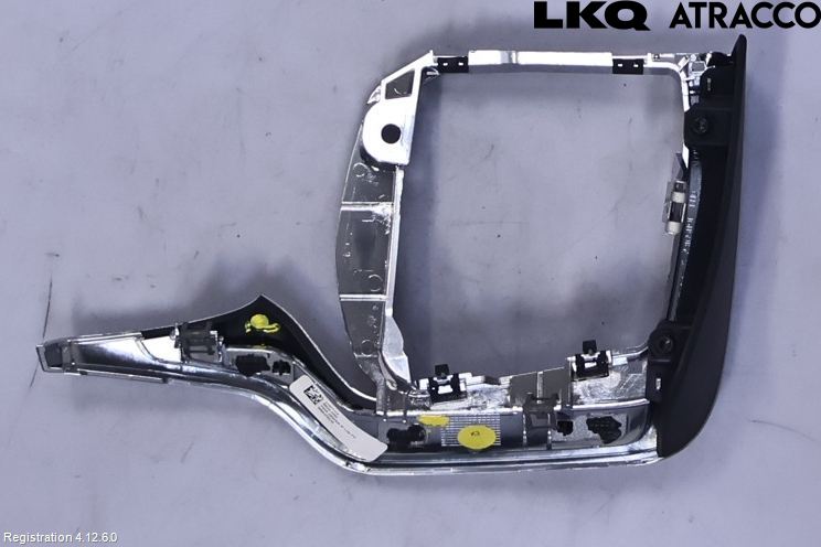 Volvo V60 CROSS COUNTRY 19- Innr Dekor Instrbord