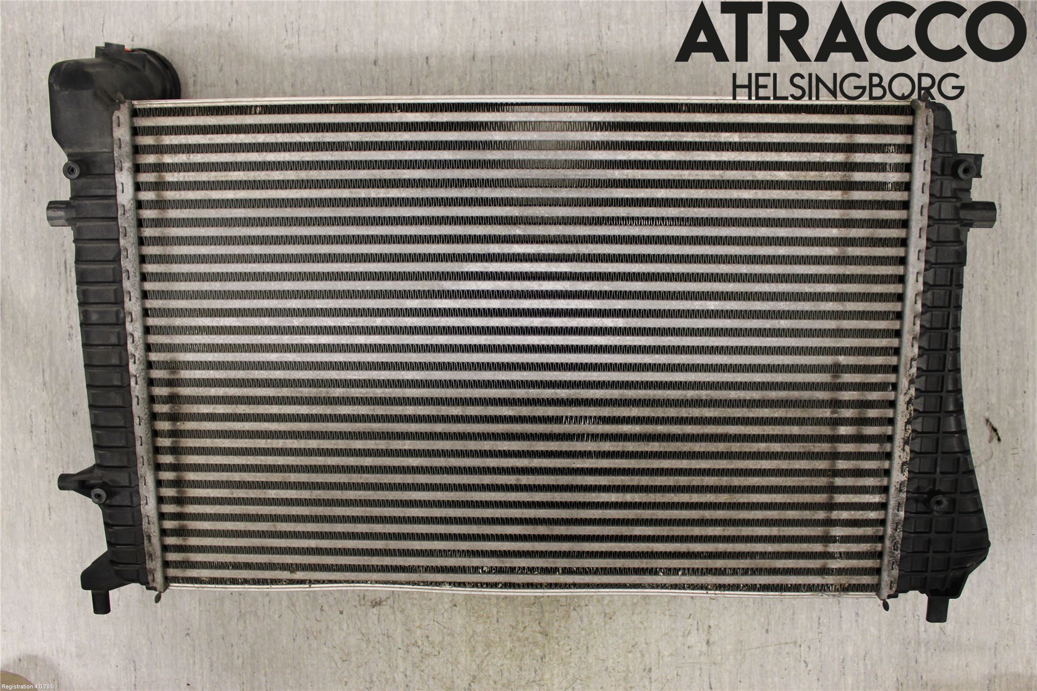 Volkswagen VW GOLF V 04-09 Intercooler Radiator