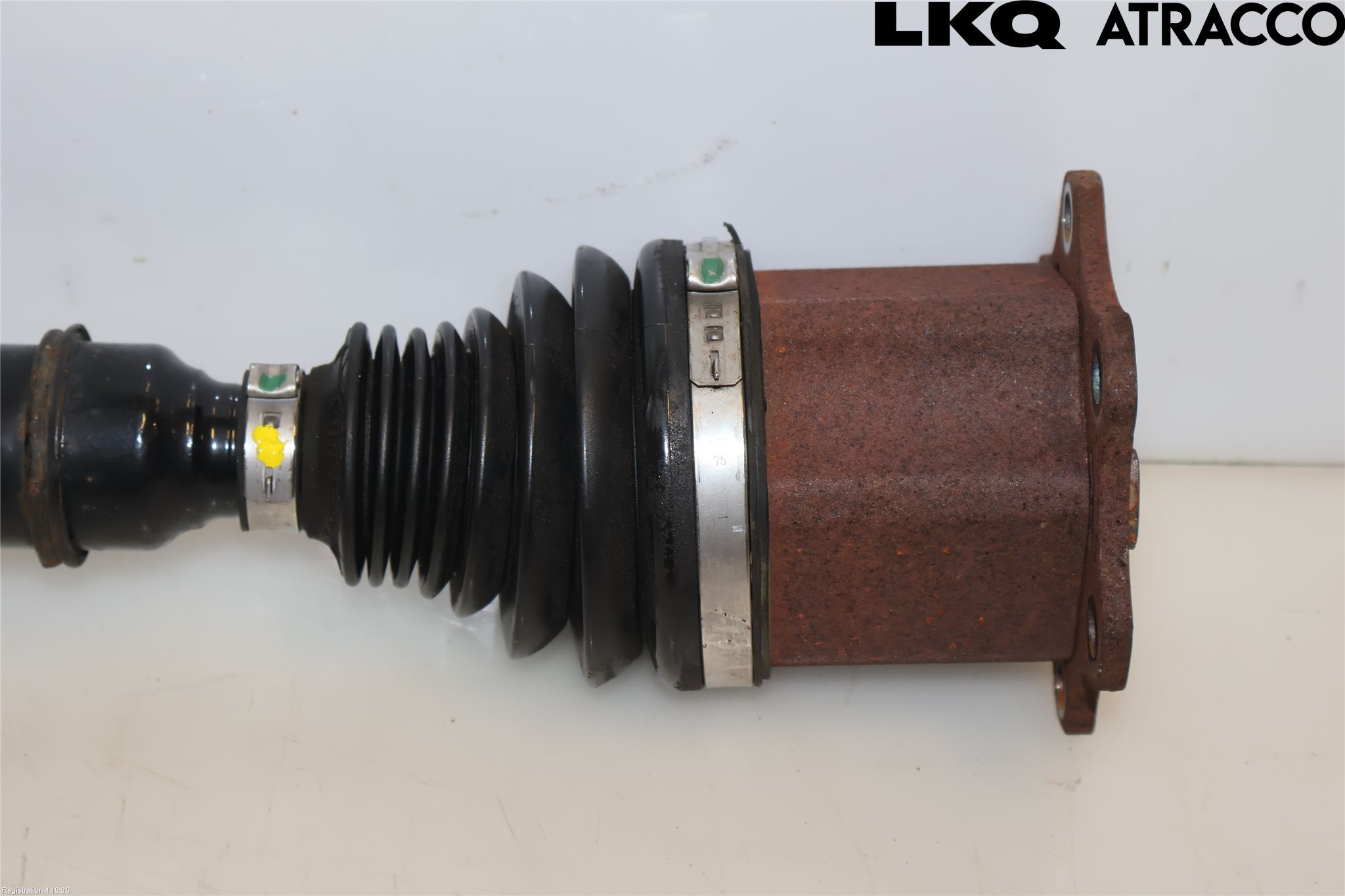 Volkswagen VW PASSAT 11-14 Drivaksel Foran Kompl Høyre