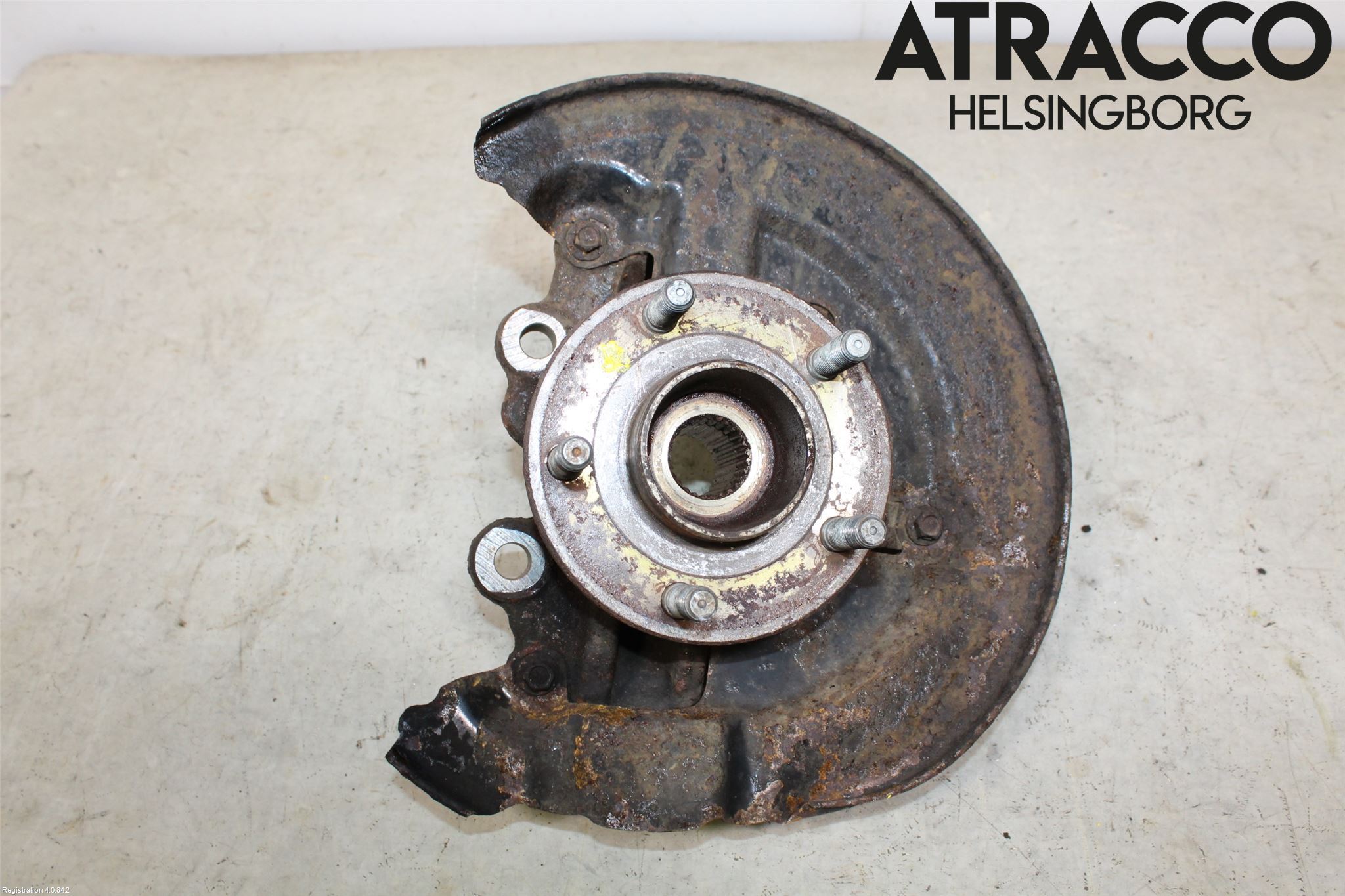 Ford FOCUS 11-14 Spindel Vf