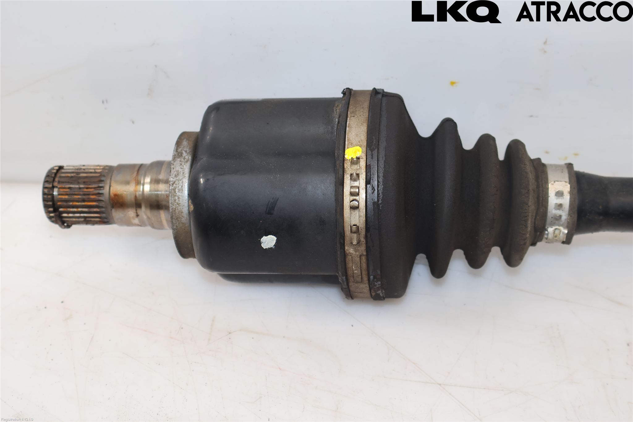 BMW 2 F45 Active Tourer 14-21 Drivaksel Foran Kompl Venstre