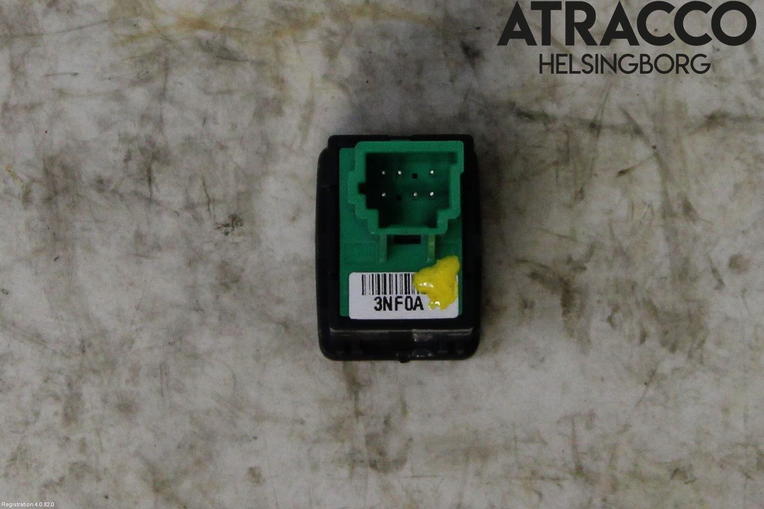 Nissan LEAF 11-17 Bryter Drivstoff Tankluke