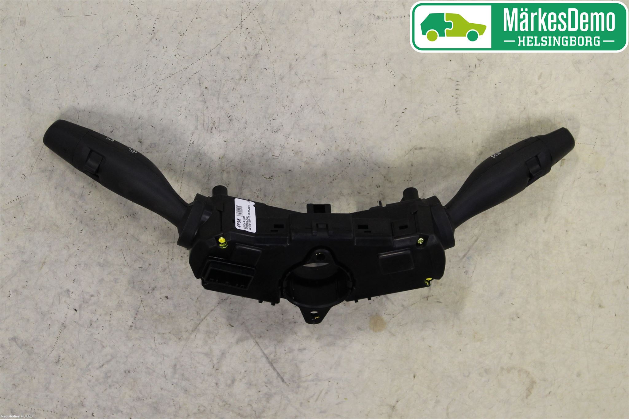 Kia SPORTAGE (QL) 16-21 Bryter Ratt Kombi H Og V