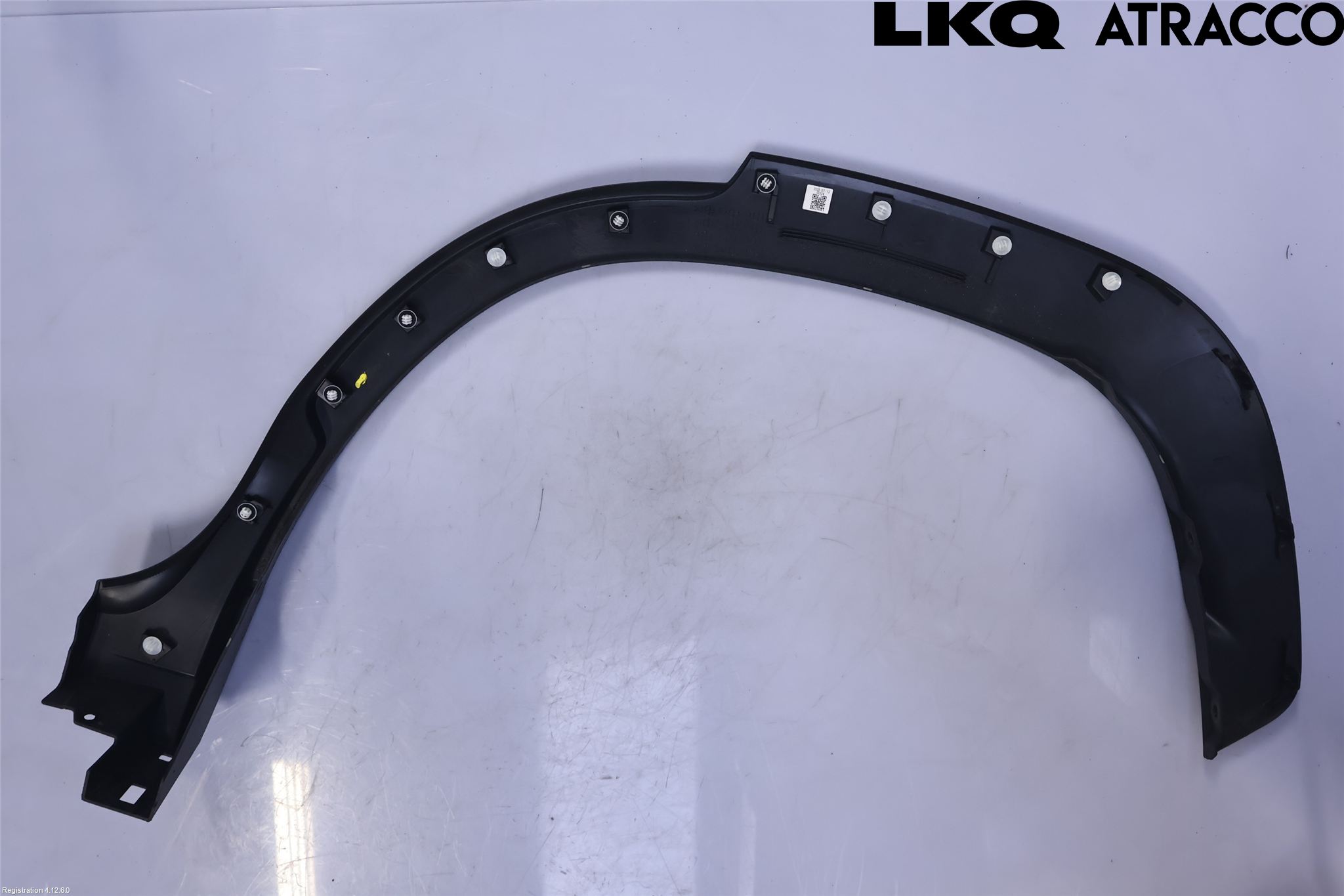 Toyota COROLLA CROSS XG10 22- Skjerm Bredder