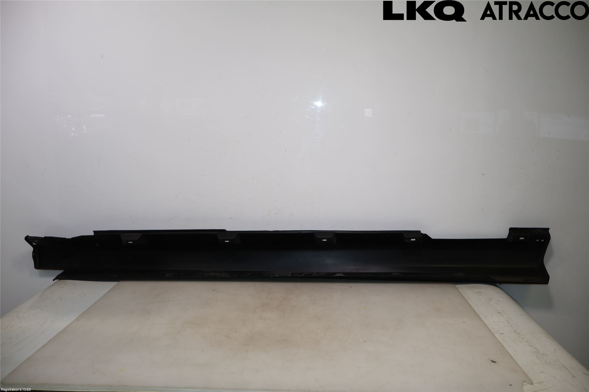 Ford FOCUS 15-18 Kanalskjørt Venstre