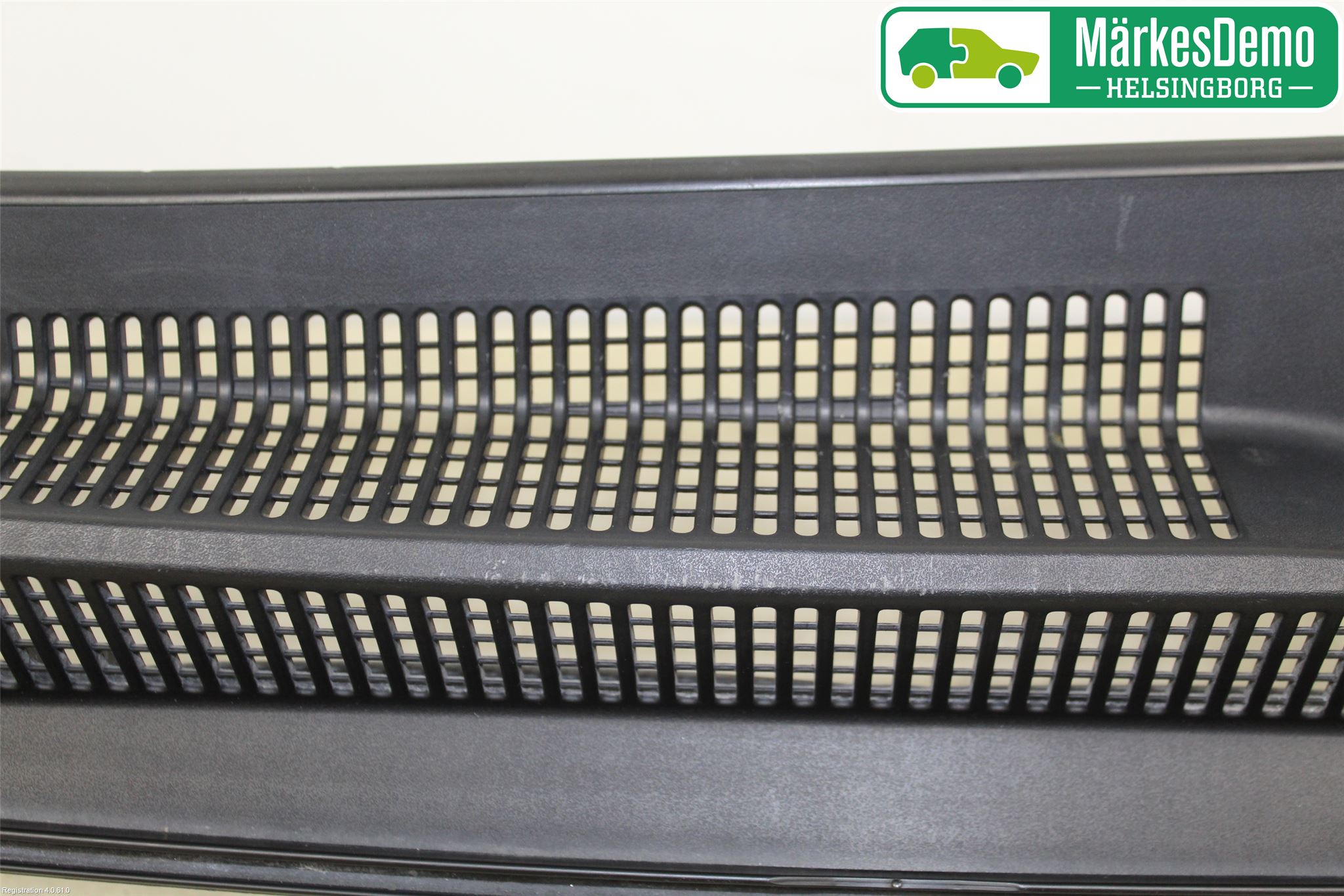 Hyundai i40 16-18 Visker Deksel-Grill-Under Frr