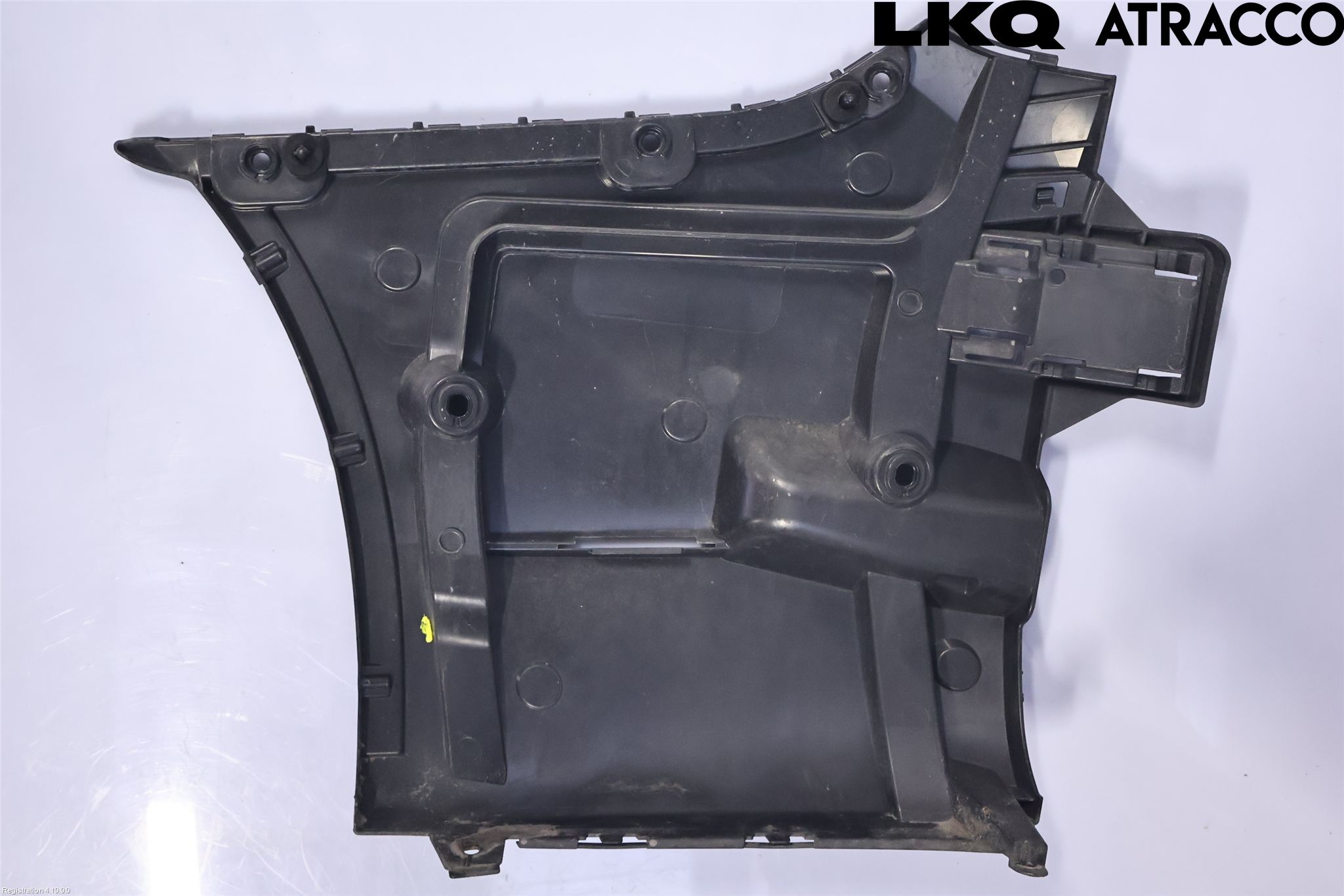 BMW 5 G30/G31/F90 17-23 Støtfangerfeste Bak Høyre