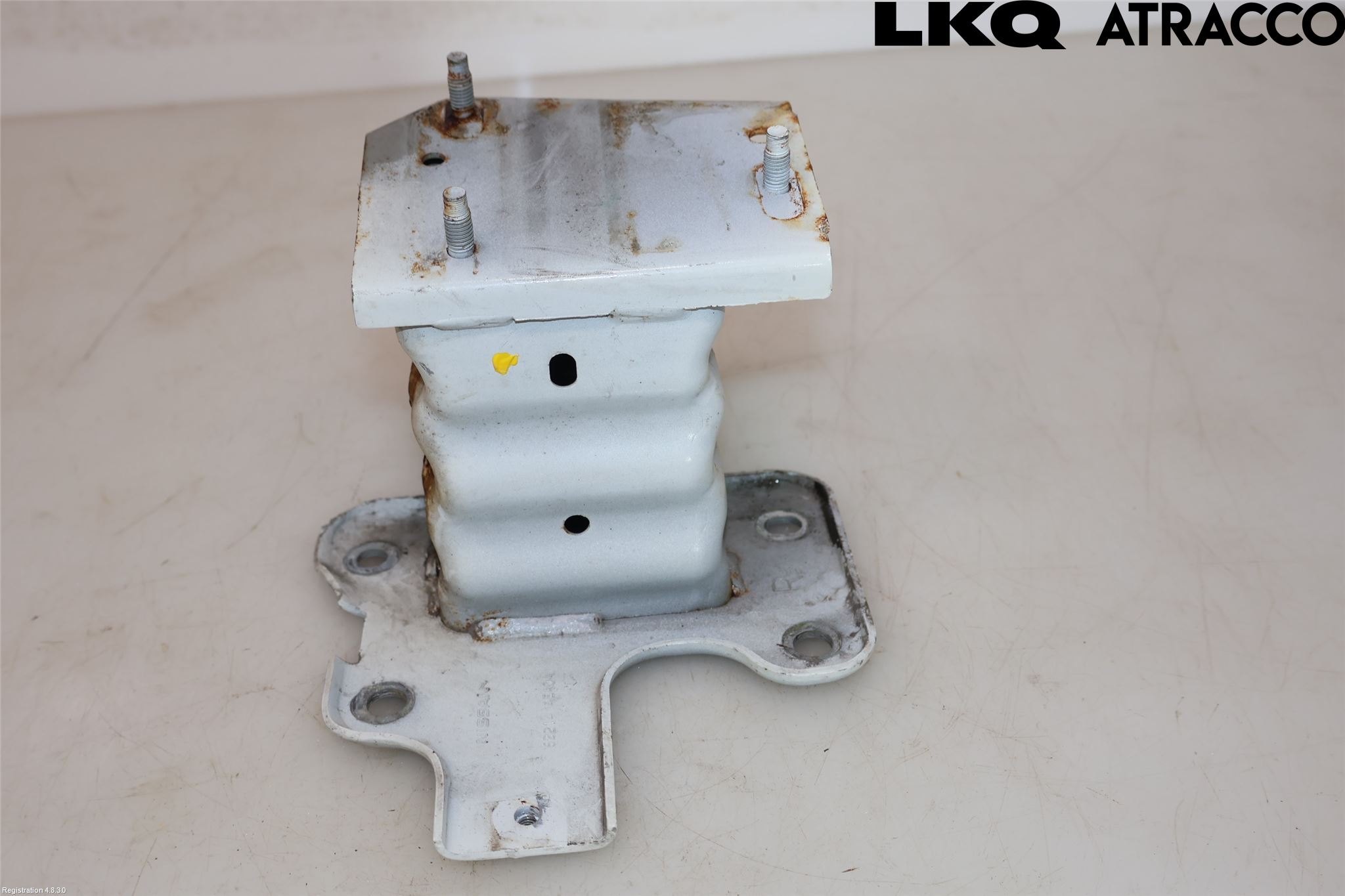 Nissan QASHQAI 14-17 Støtfanger Foran Feste