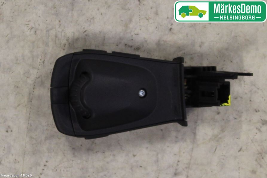 Renault MEGANE IV 16-23 Bryter Ratt Radio-Stereo