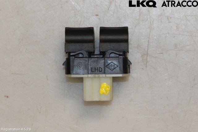 Dacia DUSTER 18-24 Bryter Vindusheis