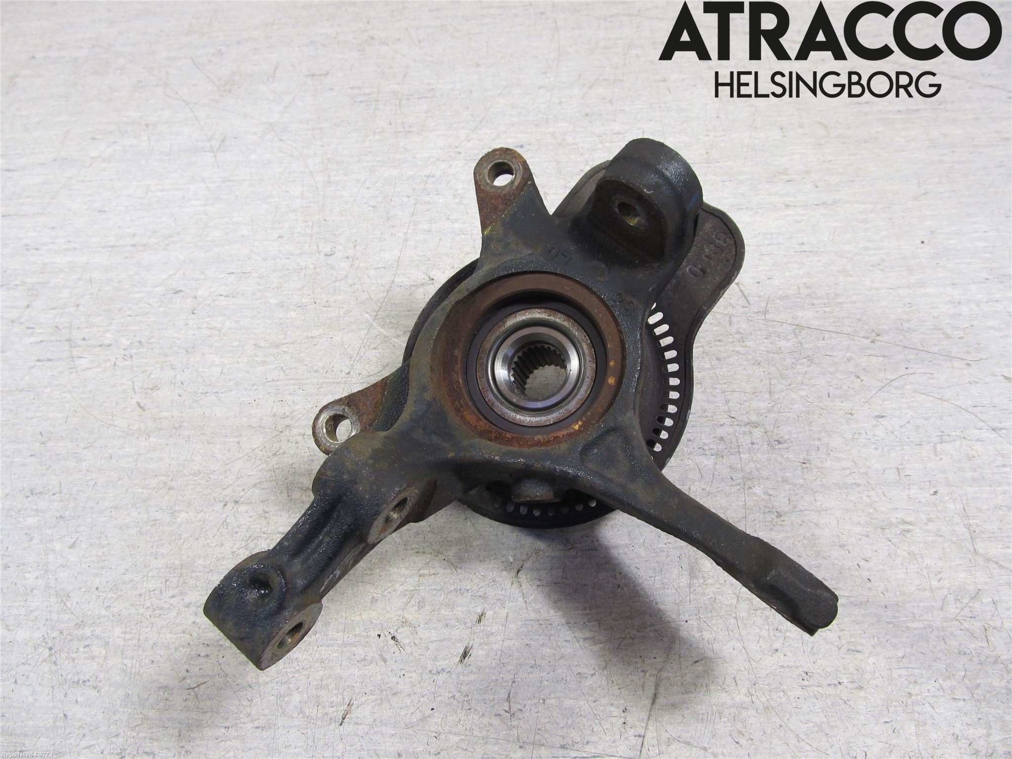 Suzuki SWIFT 11-16 Spindel Vf