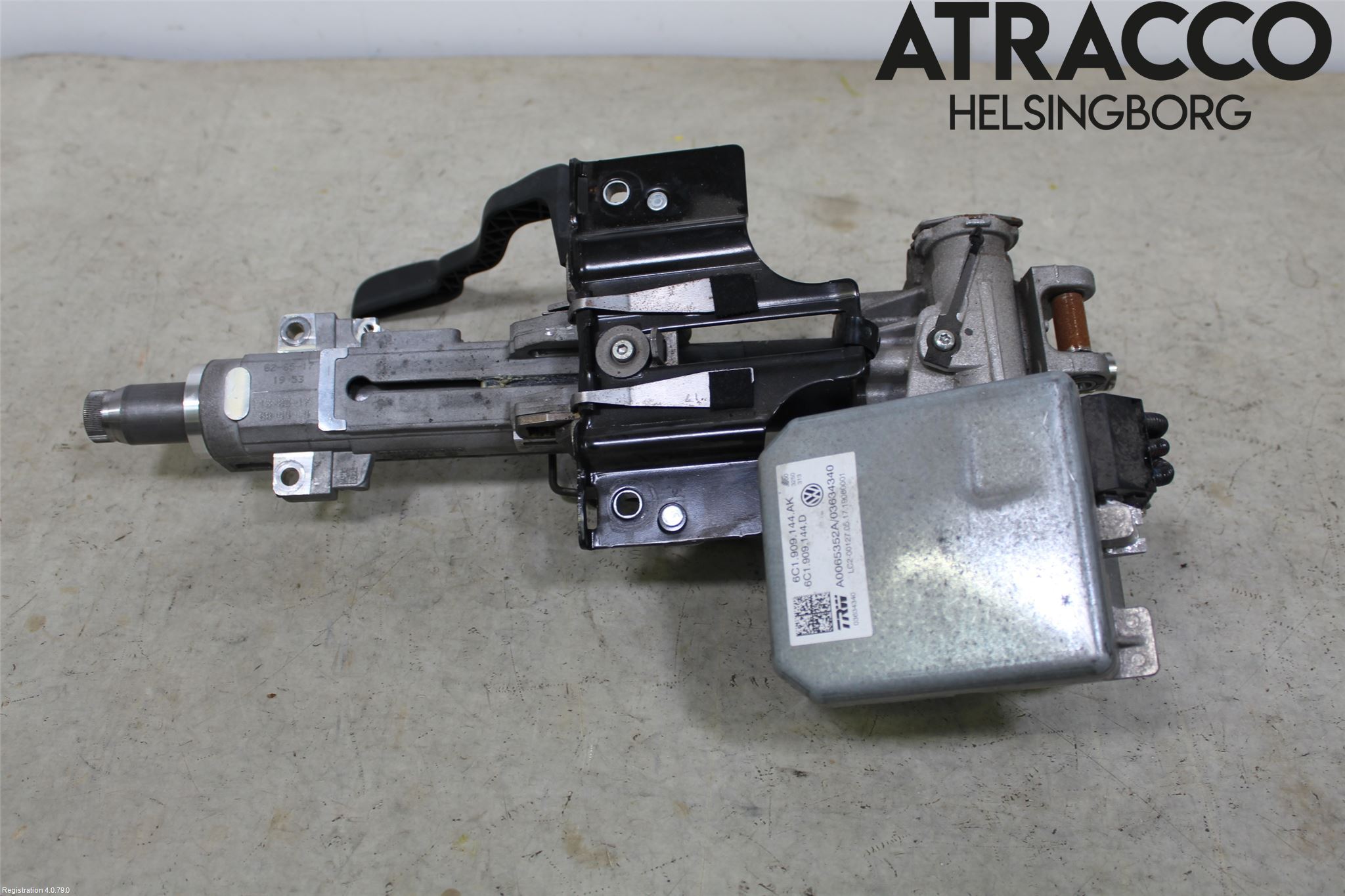 Skoda FABIA 15-21 Rattakselaggregat Innebygd Servo