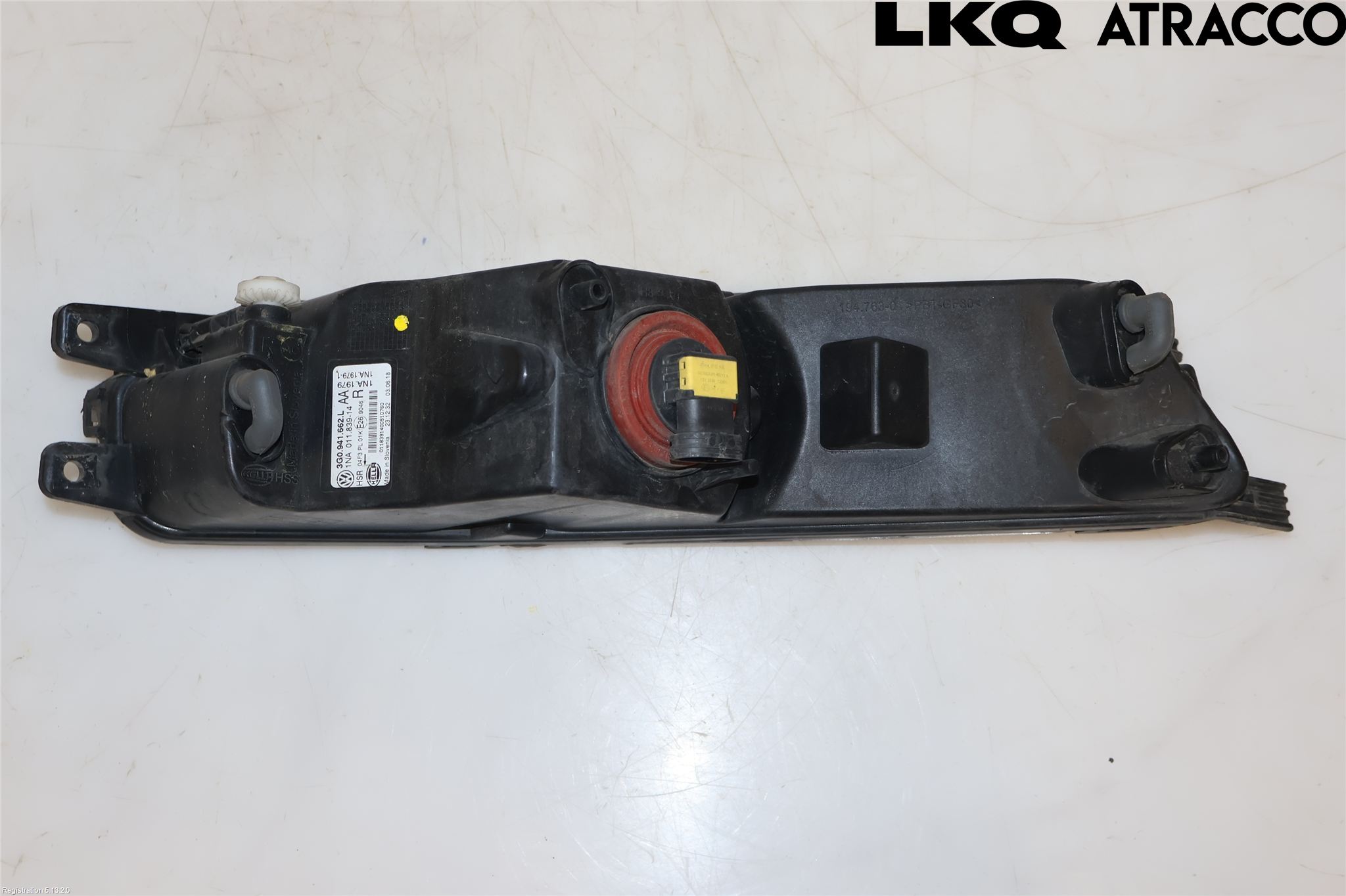 Volkswagen VW PASSAT 15-19 Frontlykt-Kurve-Tåkelys