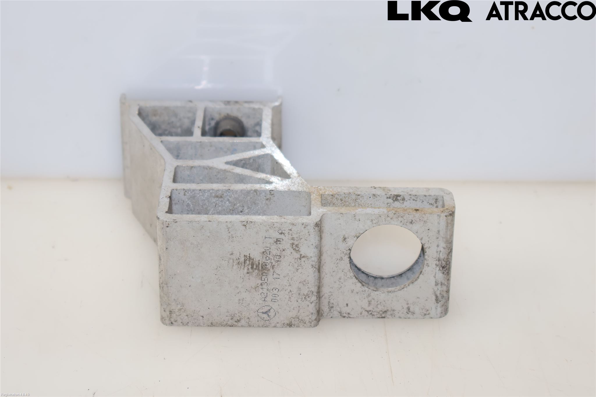 Mercedes-Benz MB GLC-KLASS (X253/C253) 15-22 Radiator Feste - Ramme - Bjelk