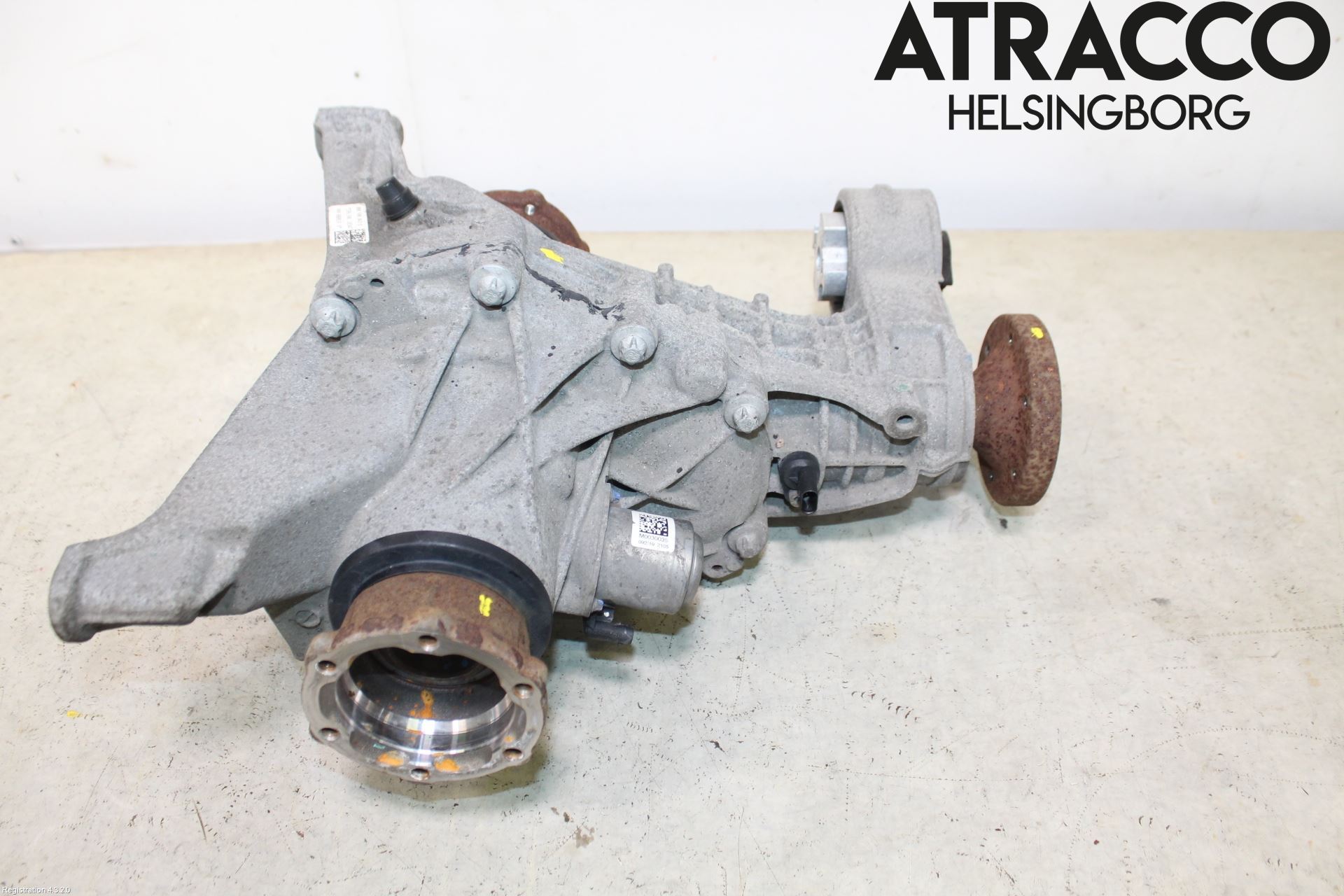 Audi A6 F2/C8 19- Bakaksel Kardang Bak -Diff