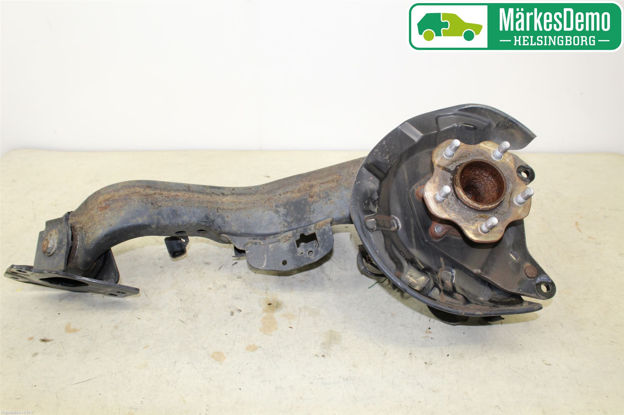 Nissan X-TRAIL 14-21 Spindel Hb