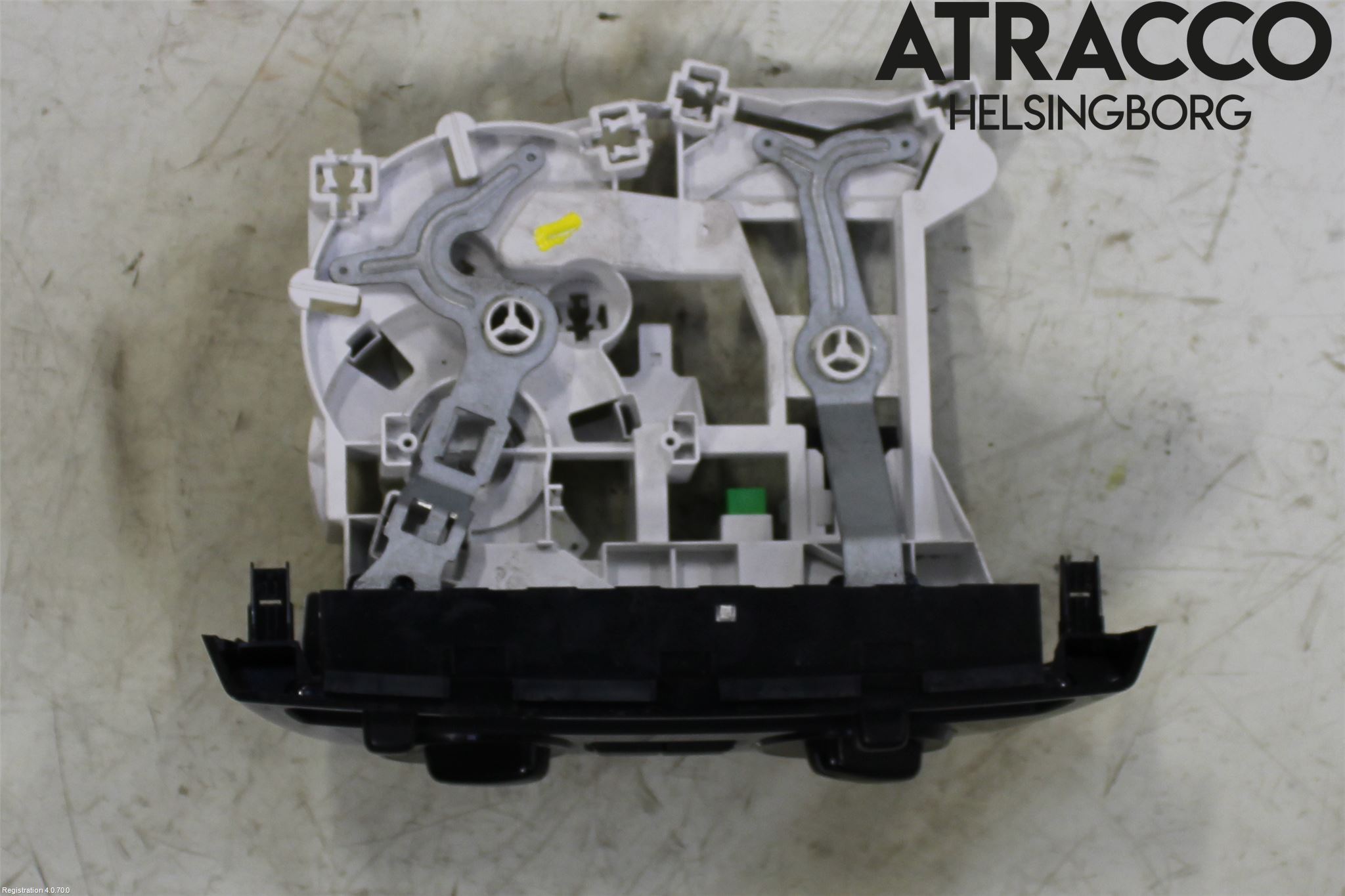 Mitsubishi SPACE STAR 13- Varmeapparat Panel(Regulering)