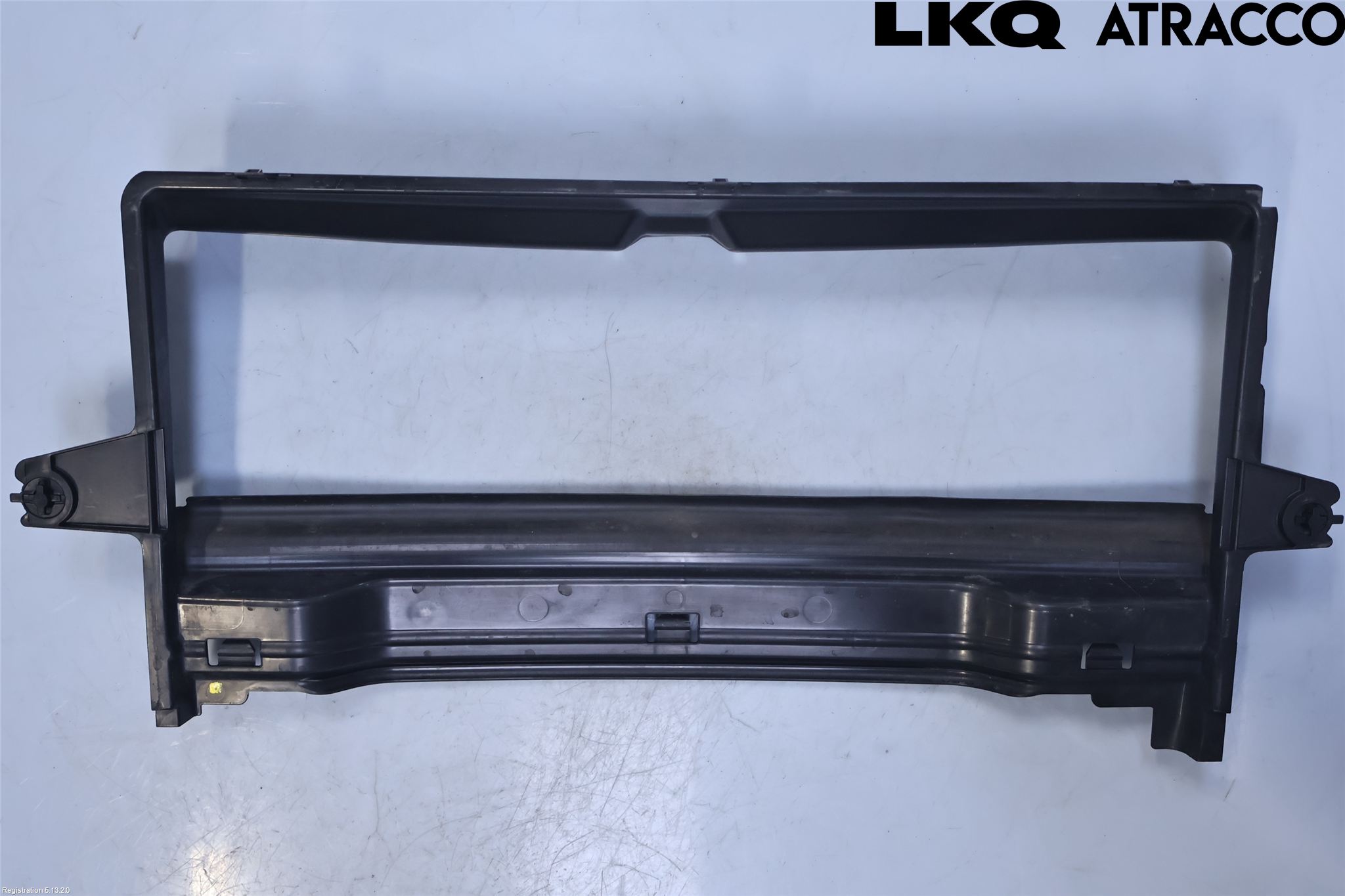 Volvo V90 17->> Luftstyring Front
