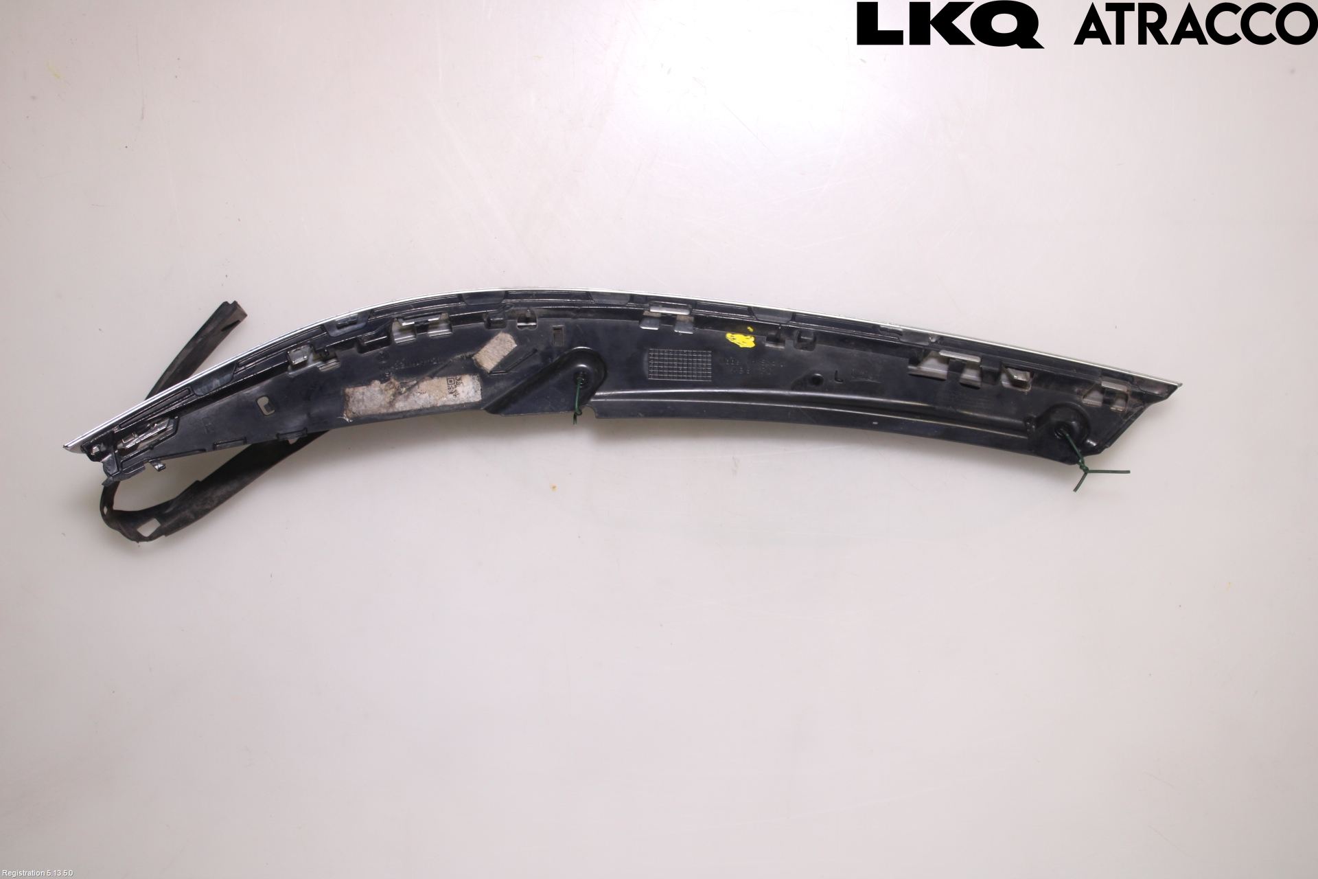Volkswagen VW PASSAT 15-19 Frontlykt Ramme H Lyktering