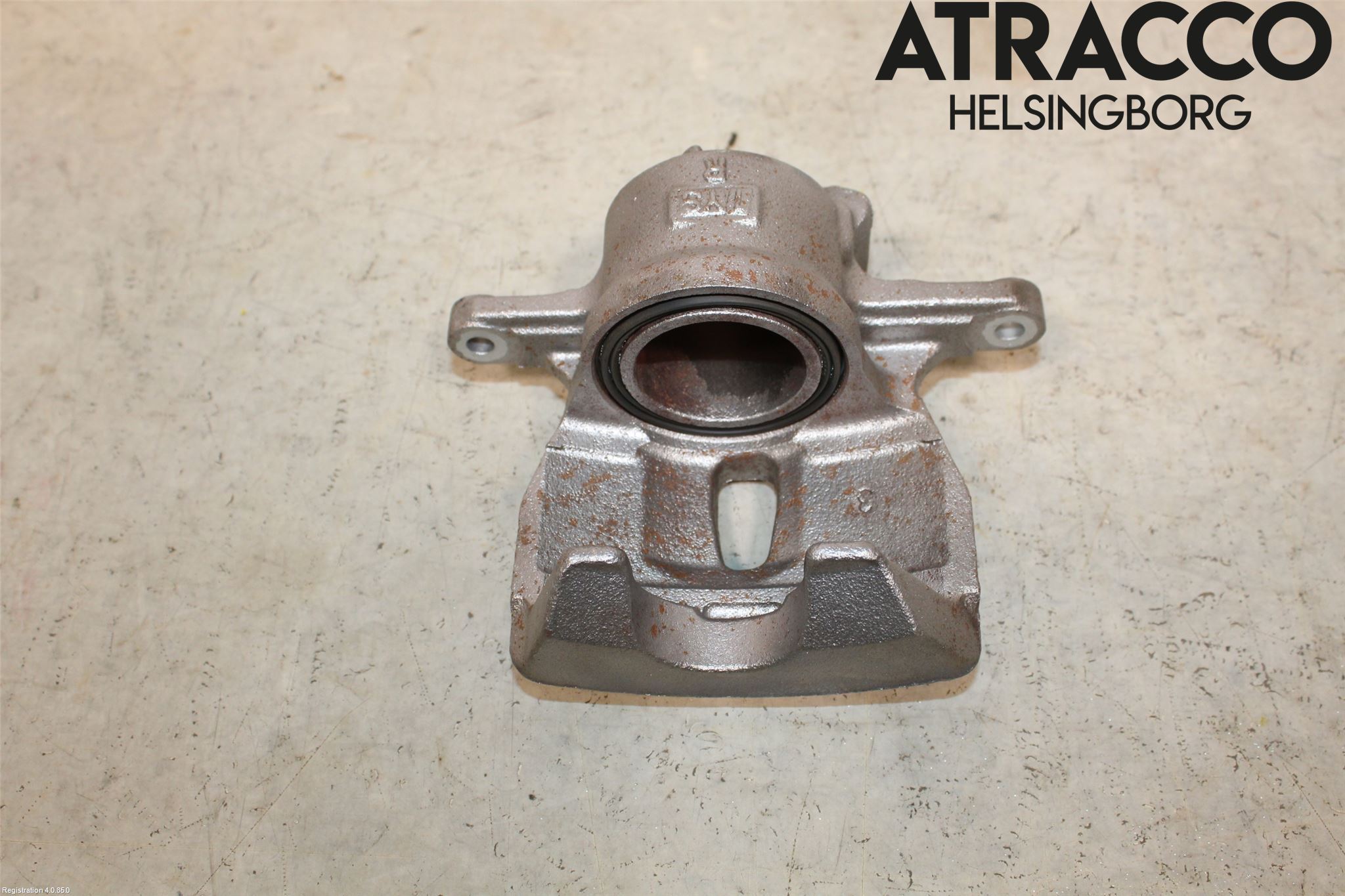 Toyota VERSO-S 11-16 Bremsecaliper Foran Høyre