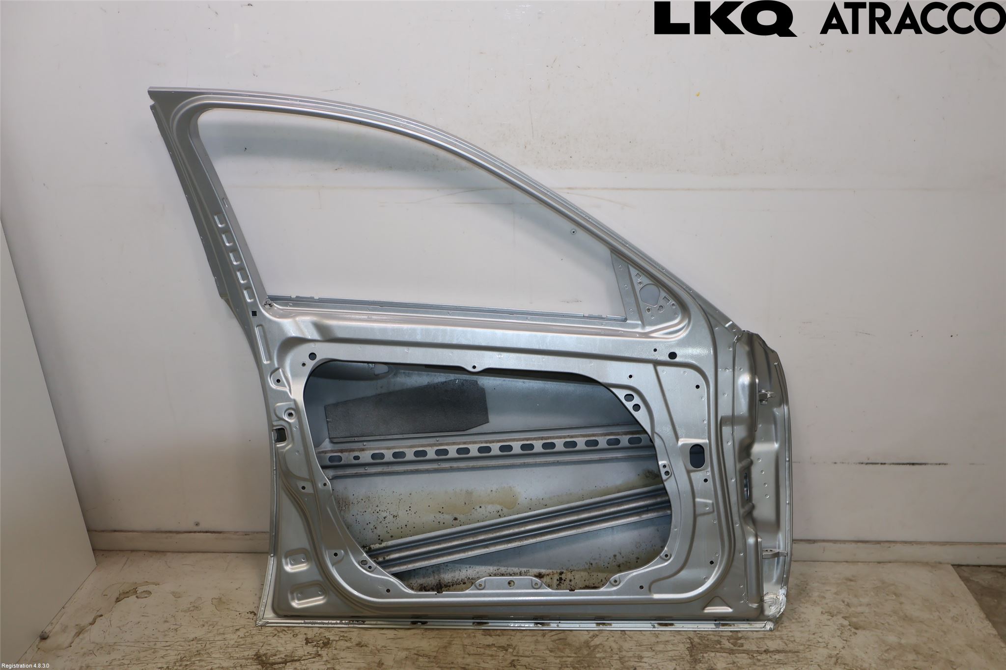 Mercedes-Benz MB E-KLASS (W212) 09-16 Dør 4D Foran Venstre