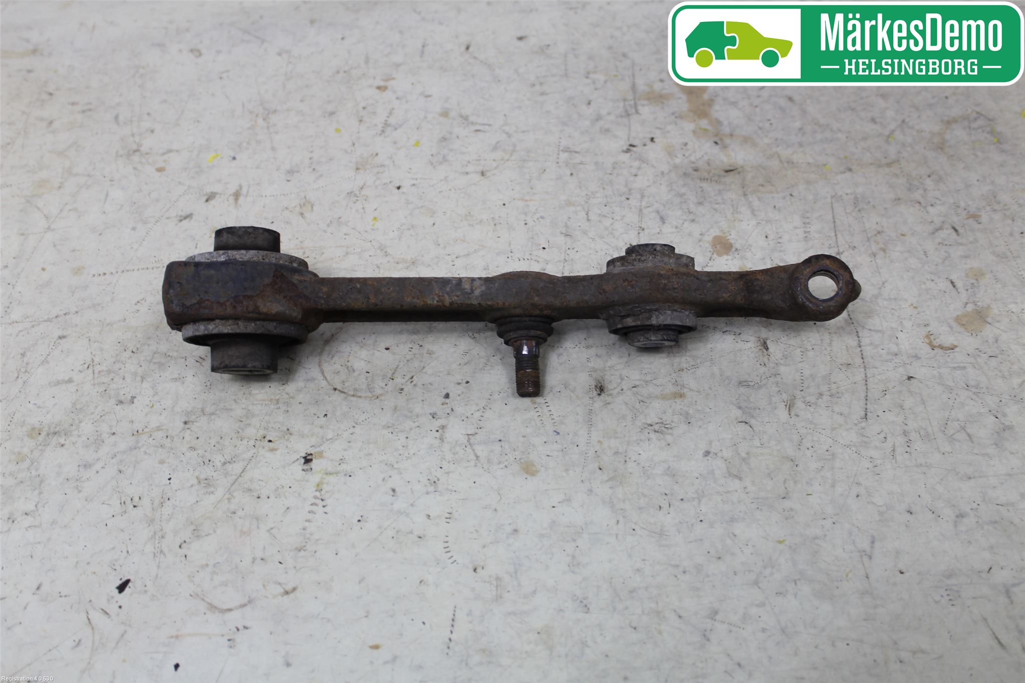 Mercedes-Benz MB E-KLASS (W211) 02-09 Bærearm Foran Venstre Nedre