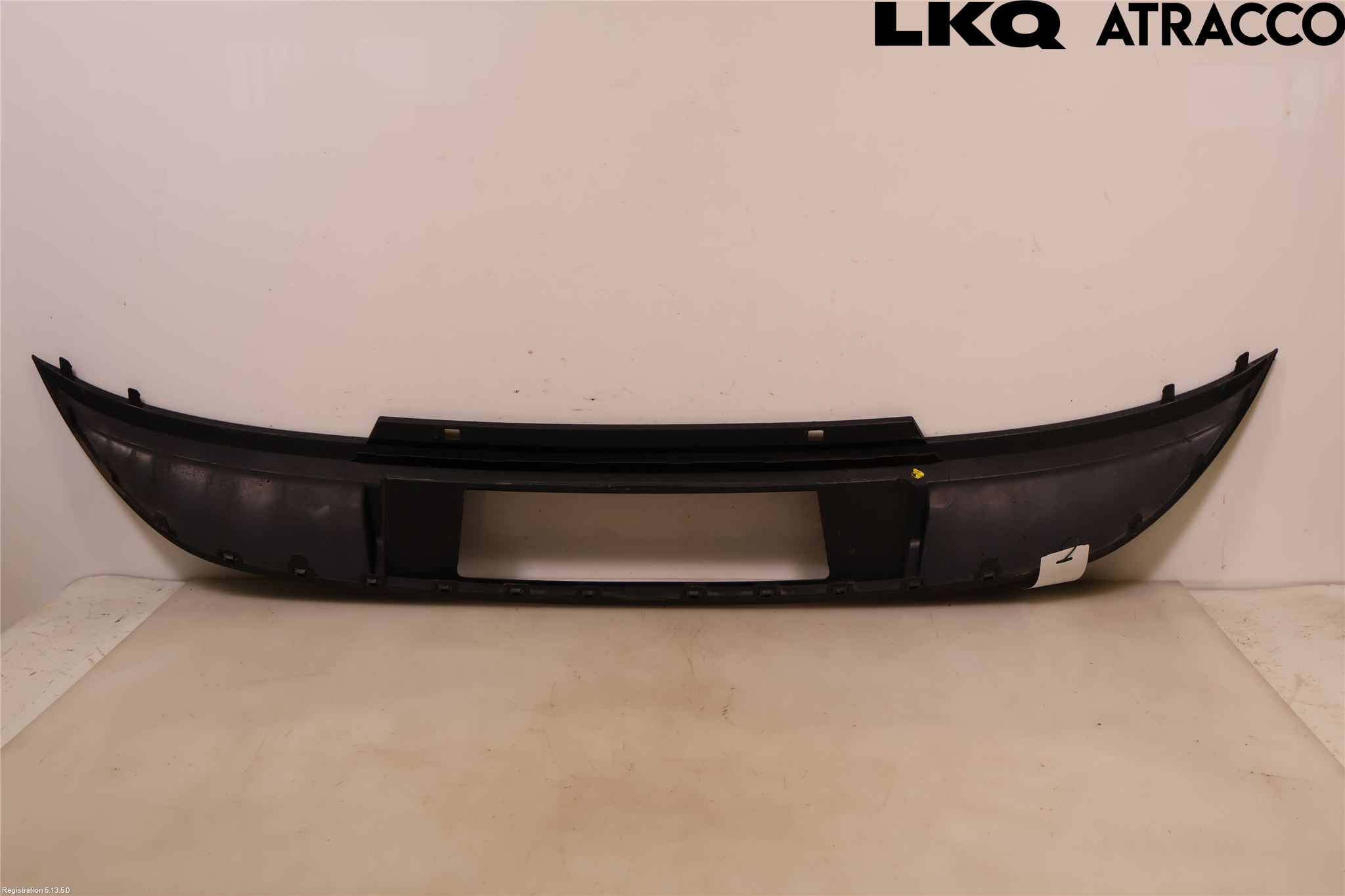 Volkswagen VW TOURAN 16- Spoiler Bak