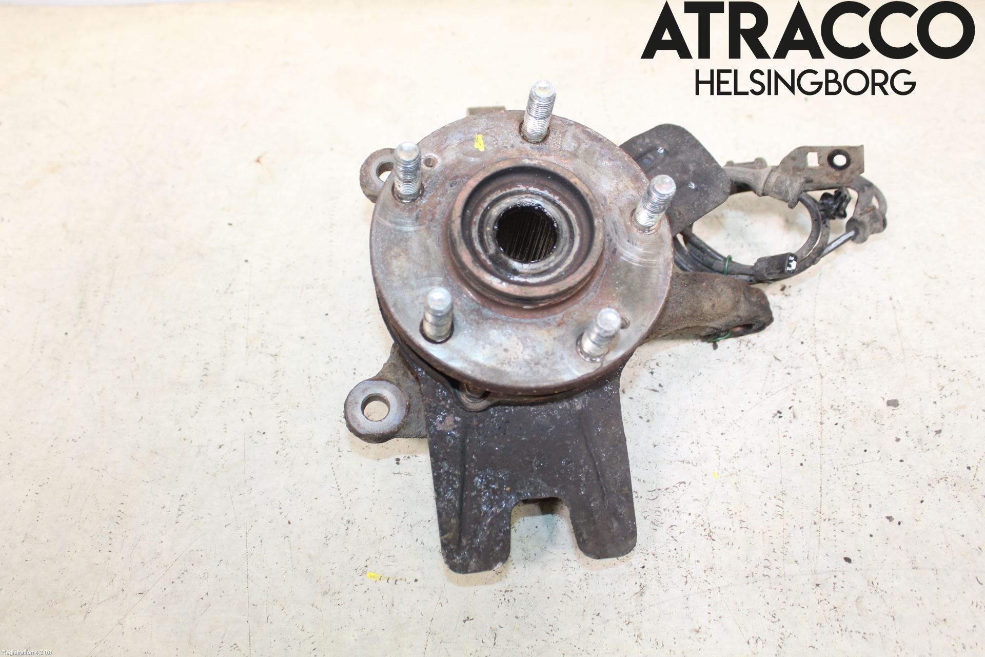 Kia CARENS III 13-19 Spindel Vf