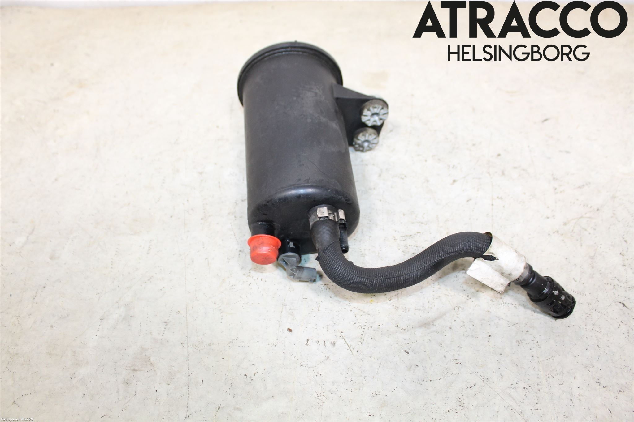 BMW X6 E71/E72   08-14 Servo Oljebeholder