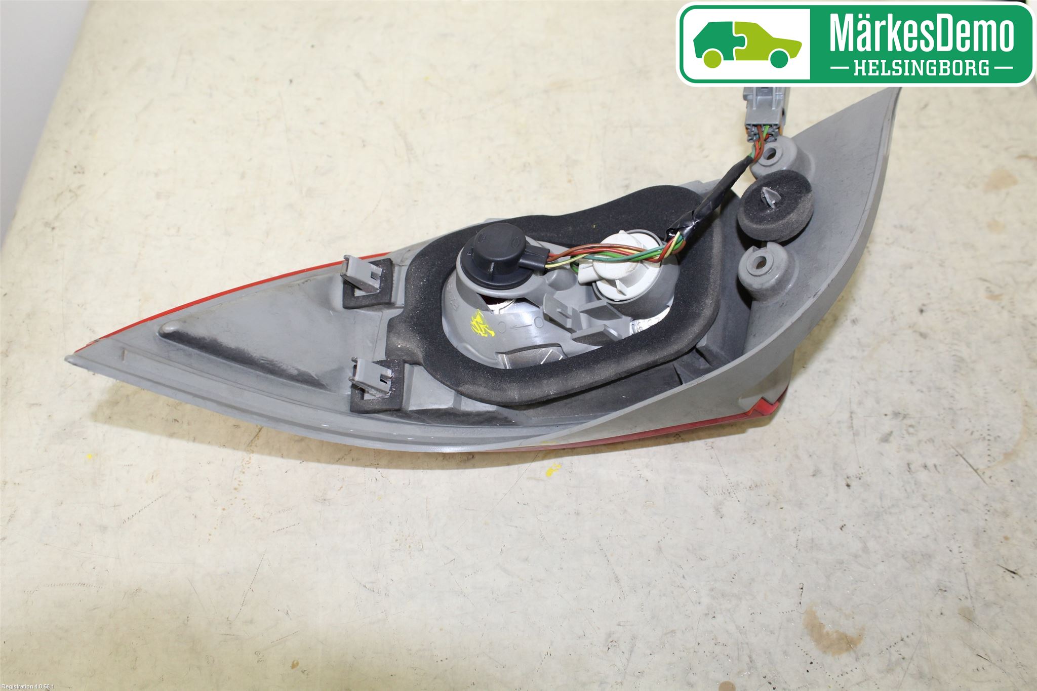 Mitsubishi COLT   04-08 Baklykt Venstre