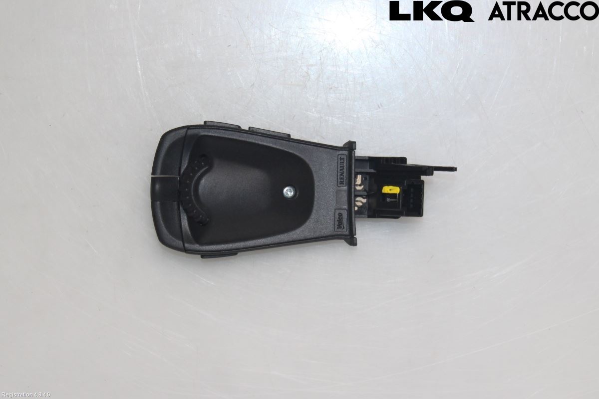 Renault KADJAR 15- Bryter Ratt Radio-Stereo