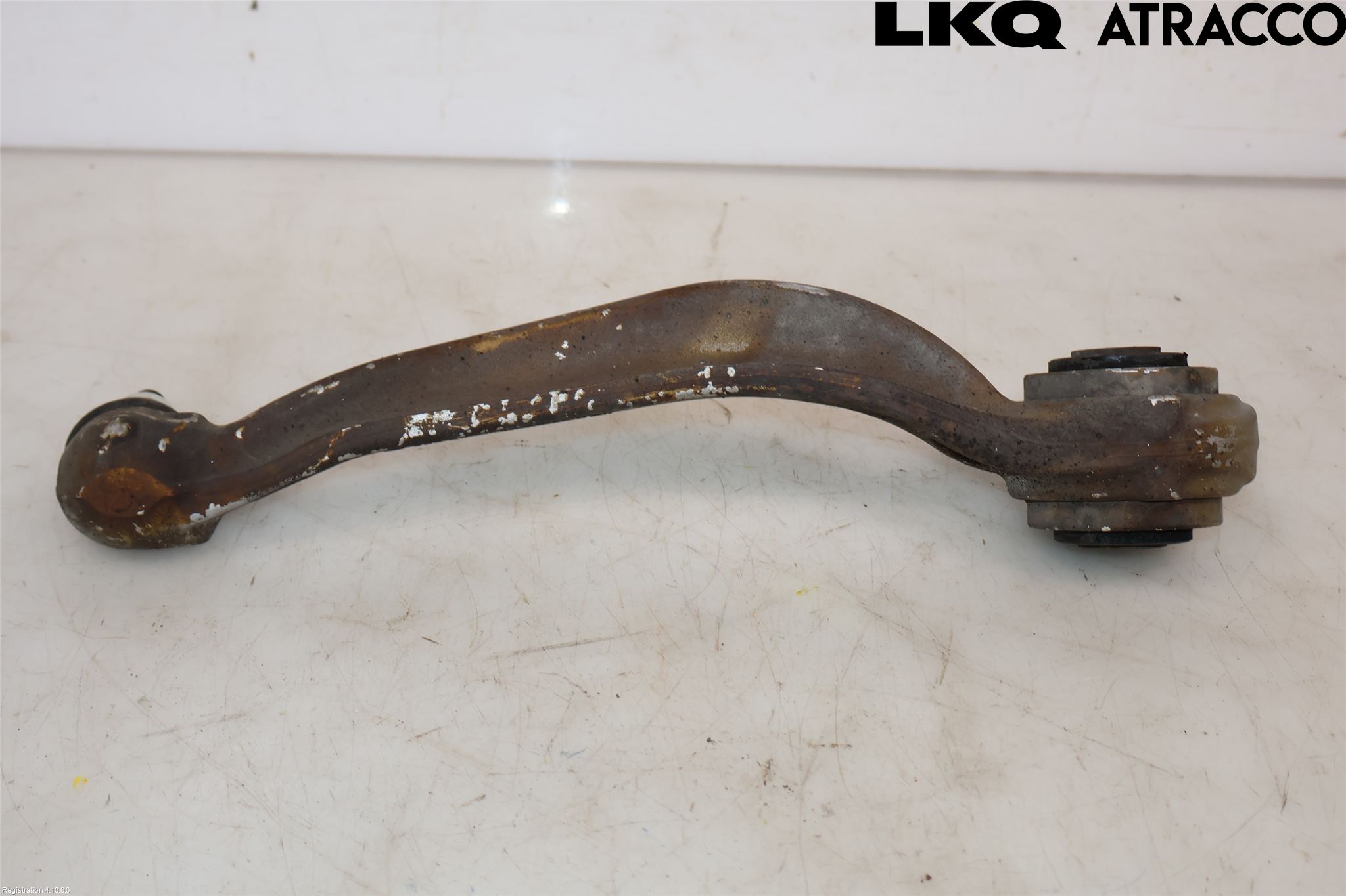 Mercedes-Benz MB C-KLASS (W205) 14-21 Bærearm Foran Venstre Nedre