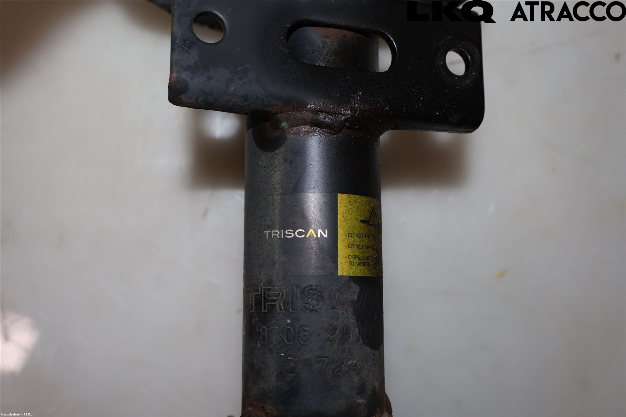 Volkswagen VW POLO 10-17 Fjærbein Foran Venstre