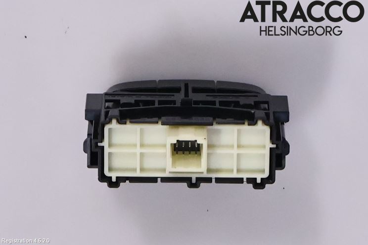 Toyota COROLLA CROSS XG10 22- Strömställare Antisladd