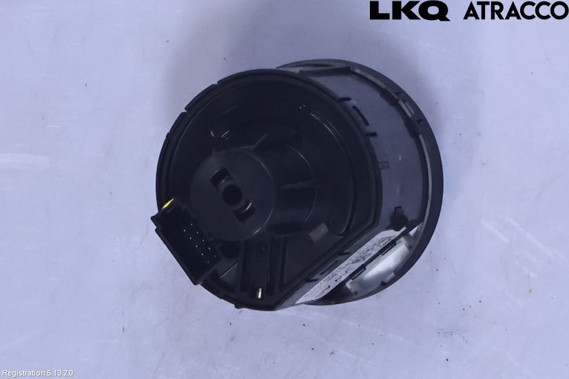 Volkswagen VW GOLF / E-GOLF VII 13-20 Bryter Hovedlys