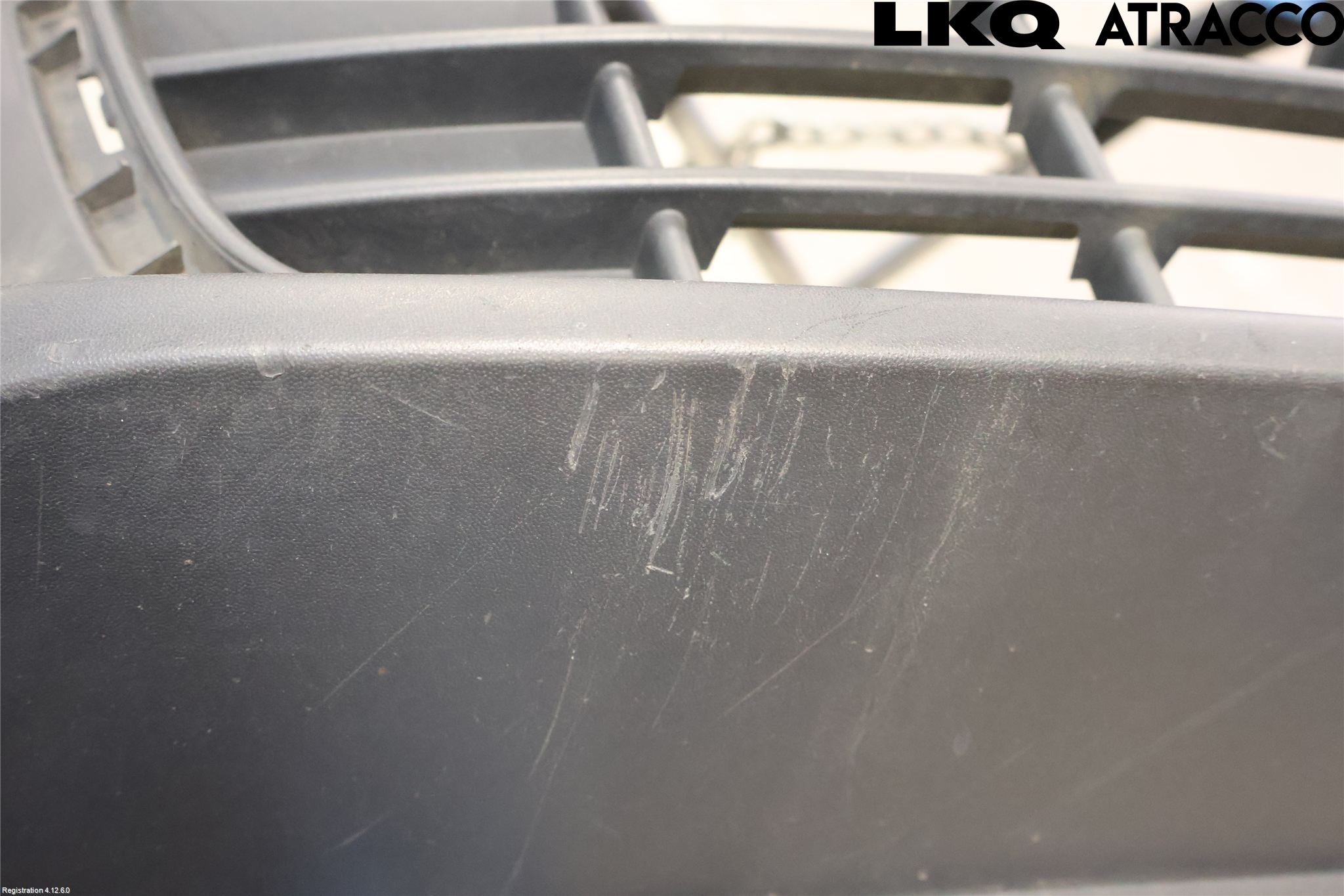 Volkswagen VW CADDY 11-15 Støtfanger Foran Plastdeksel