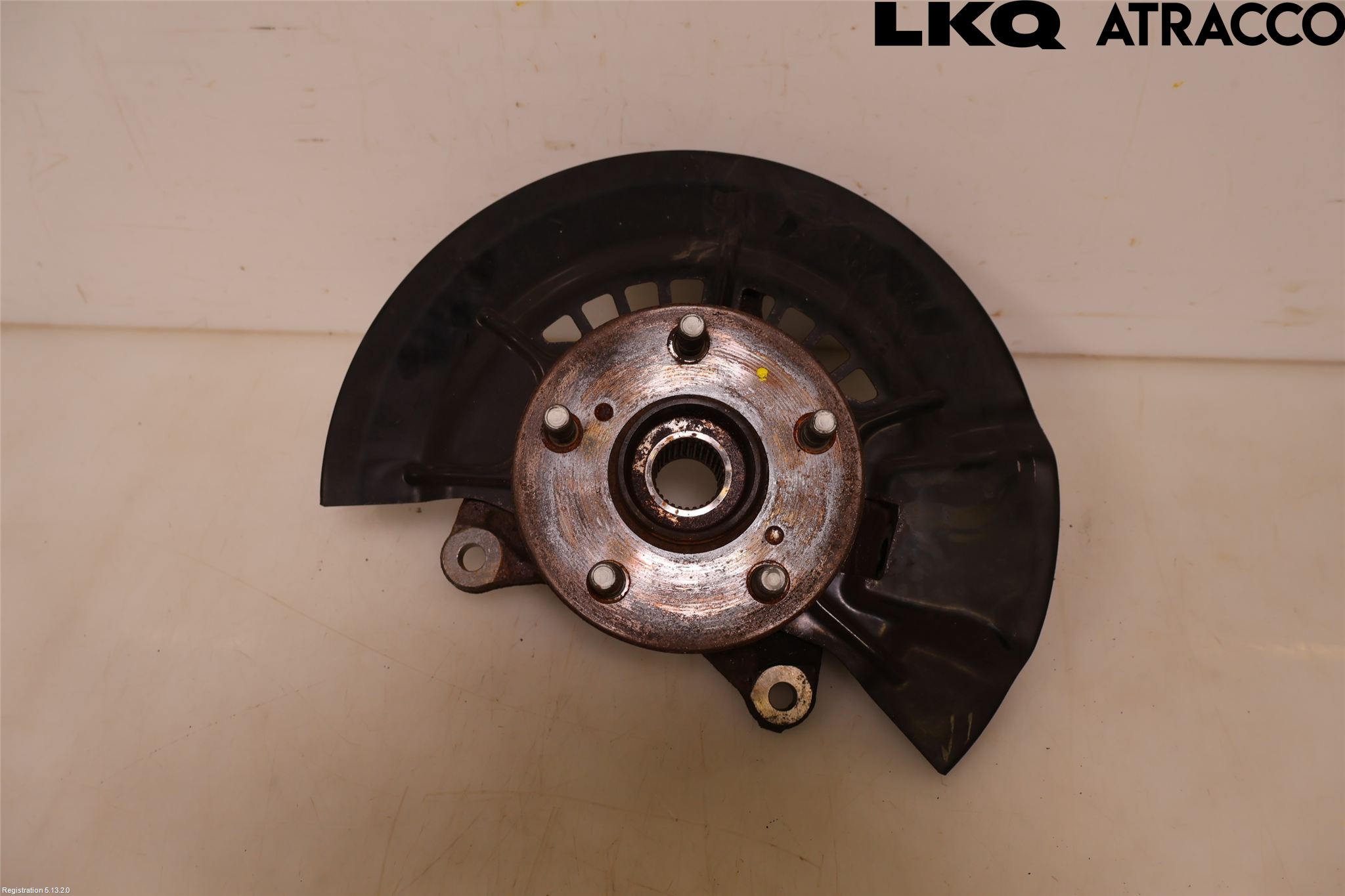 Toyota CAMRY 19-24 Spindel Vf