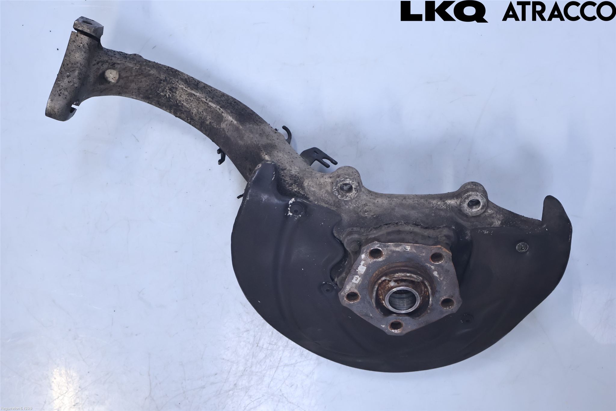 Volkswagen VW TOUAREG CR 18- Spindel Vf