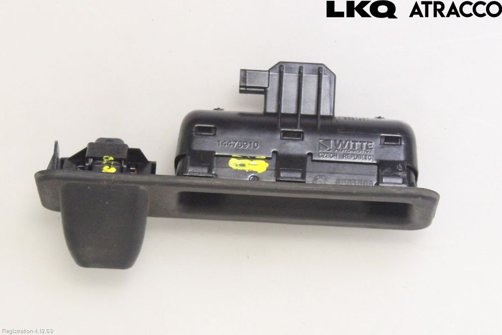 BMW 5 G30/G31/F90 17-23 Bakluke Handtak Ytre