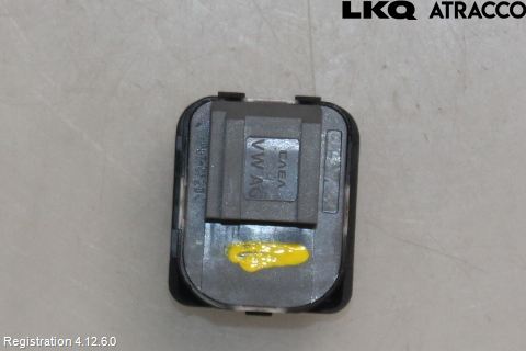 Skoda FABIA 22- Bryter Speil