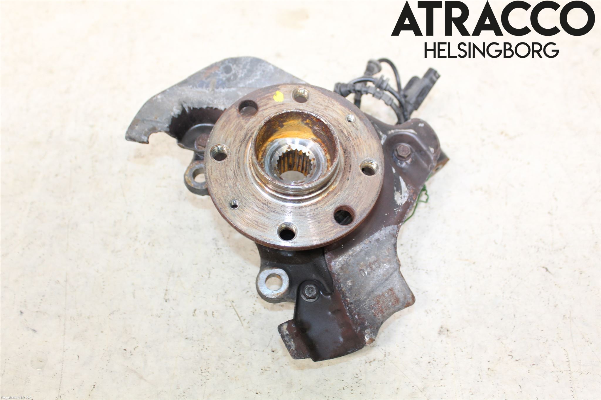 Opel CORSA D 07-14 Spindel Vf