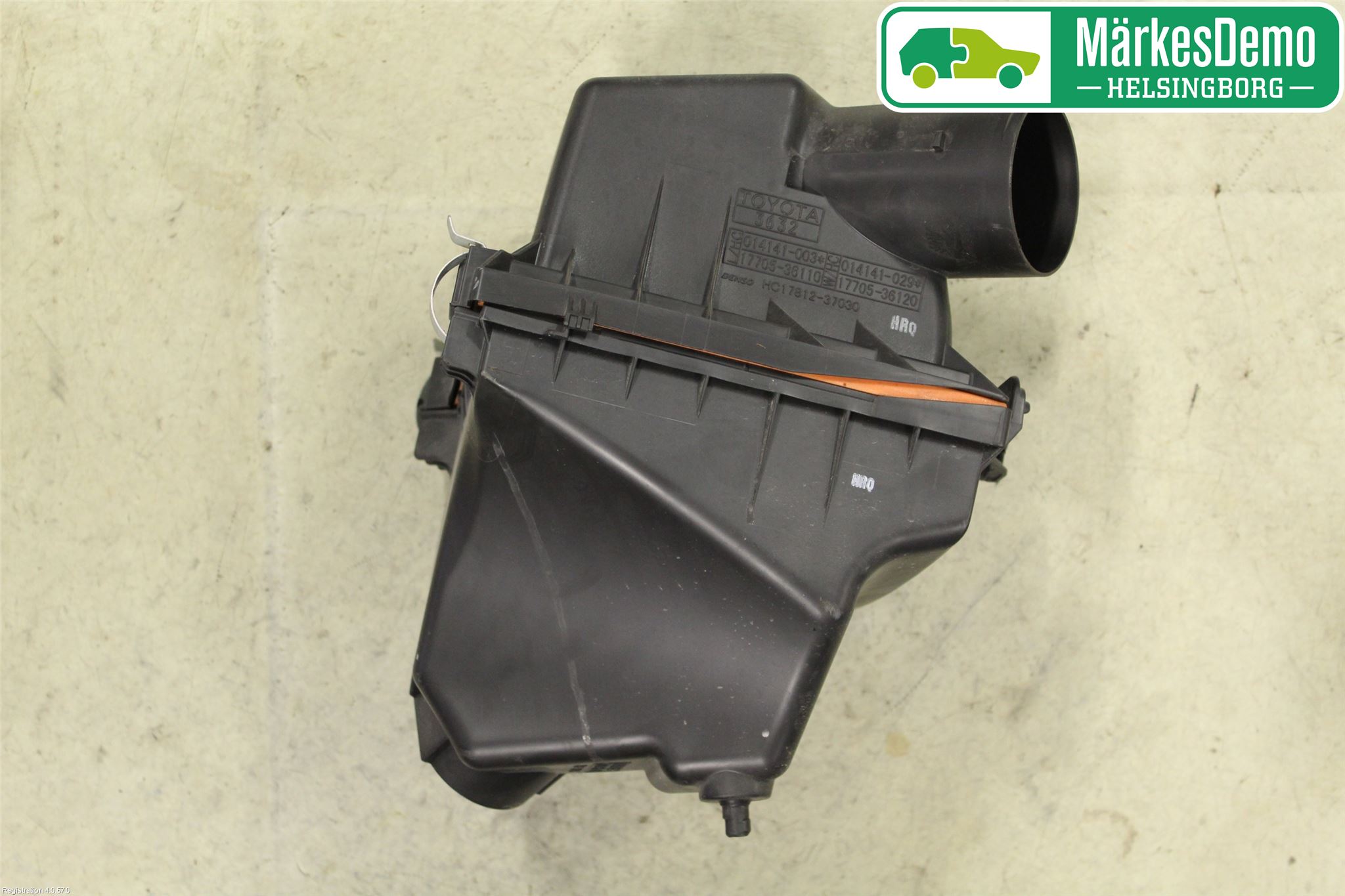 Lexus NX 300h 15-21 Luftfilter Boks