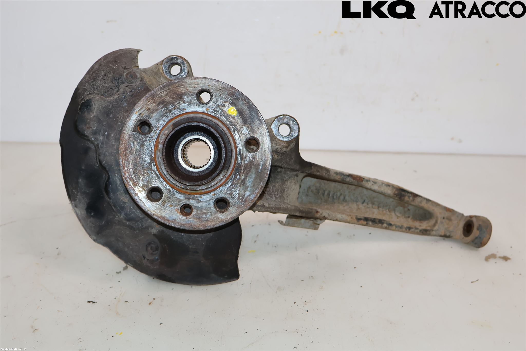 Volkswagen VW AMAROK 2H 10-22 Spindel Vf
