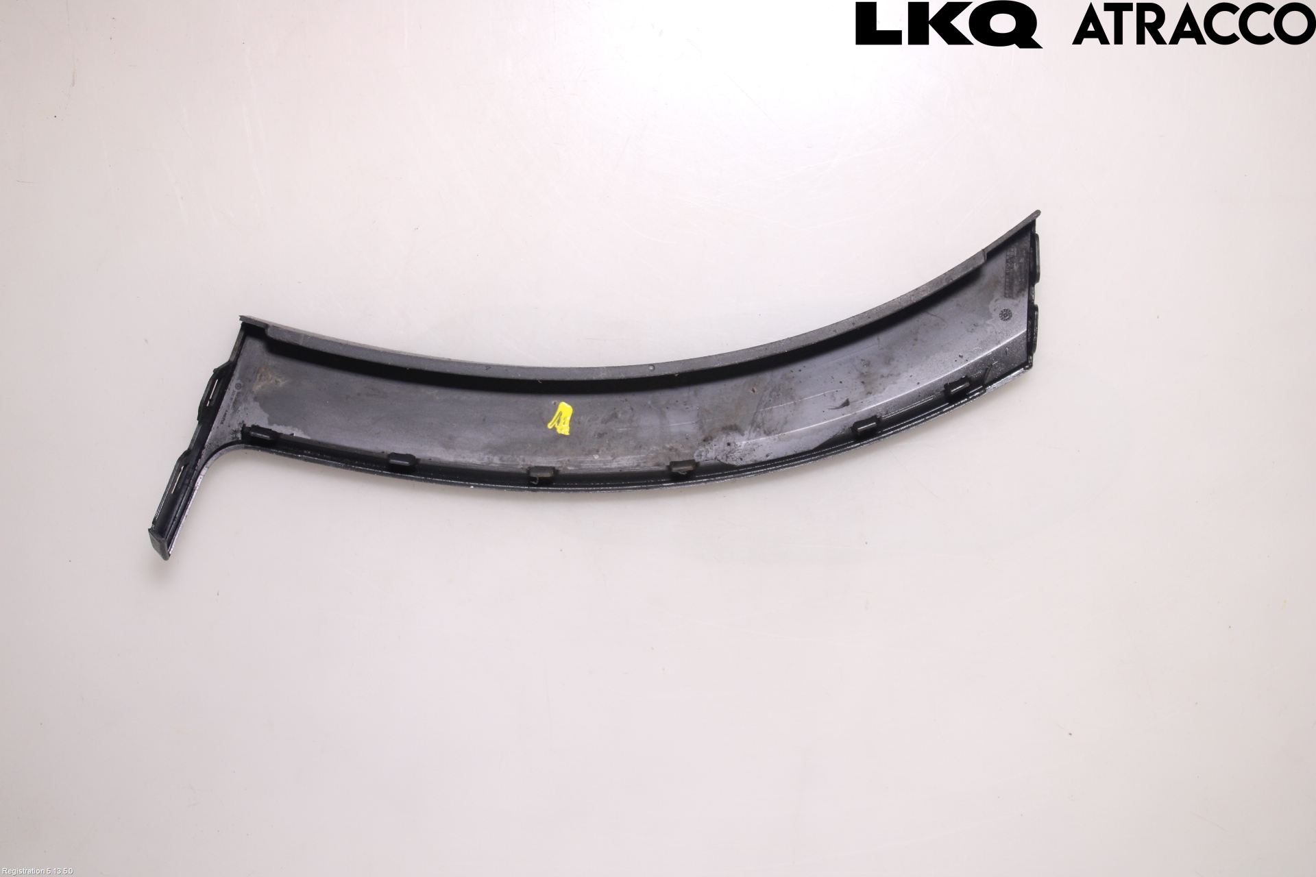 Volkswagen VW PASSAT 15-19 Skjerm Bredder