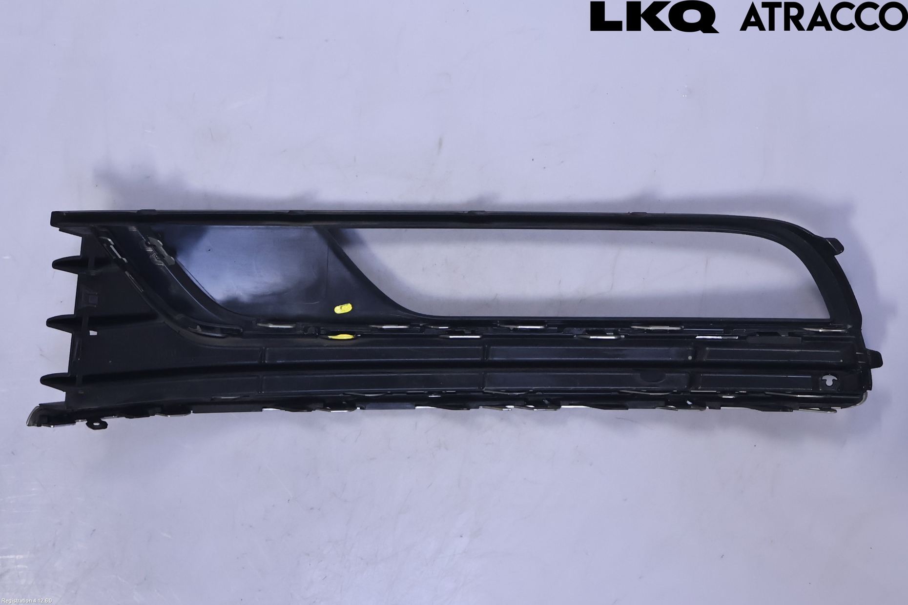 Volkswagen VW PASSAT 11-14 Grilldel Høyre