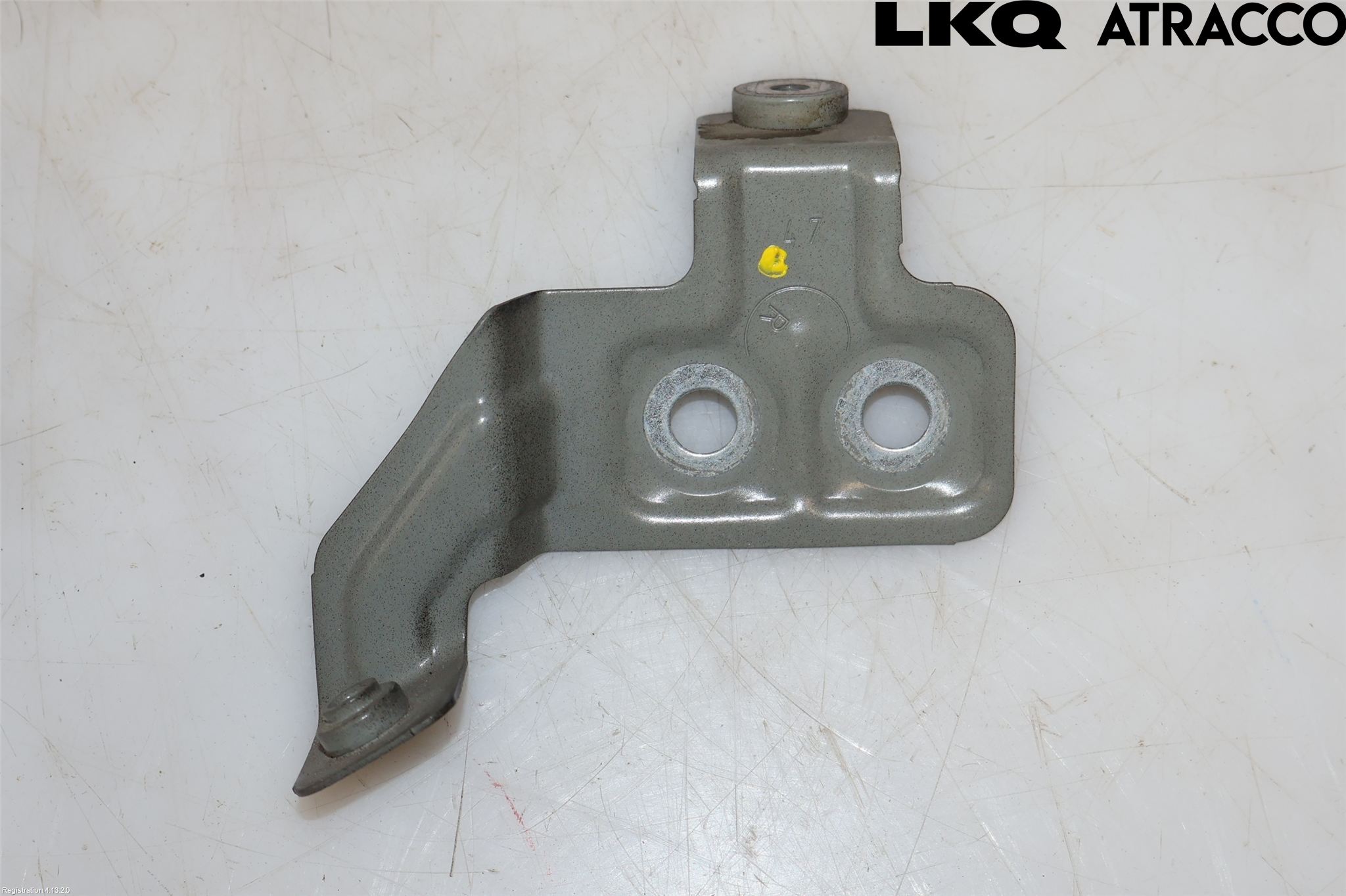 BMW 5 G30/G31/F90 17-23 Fenderfeste Foran Høy