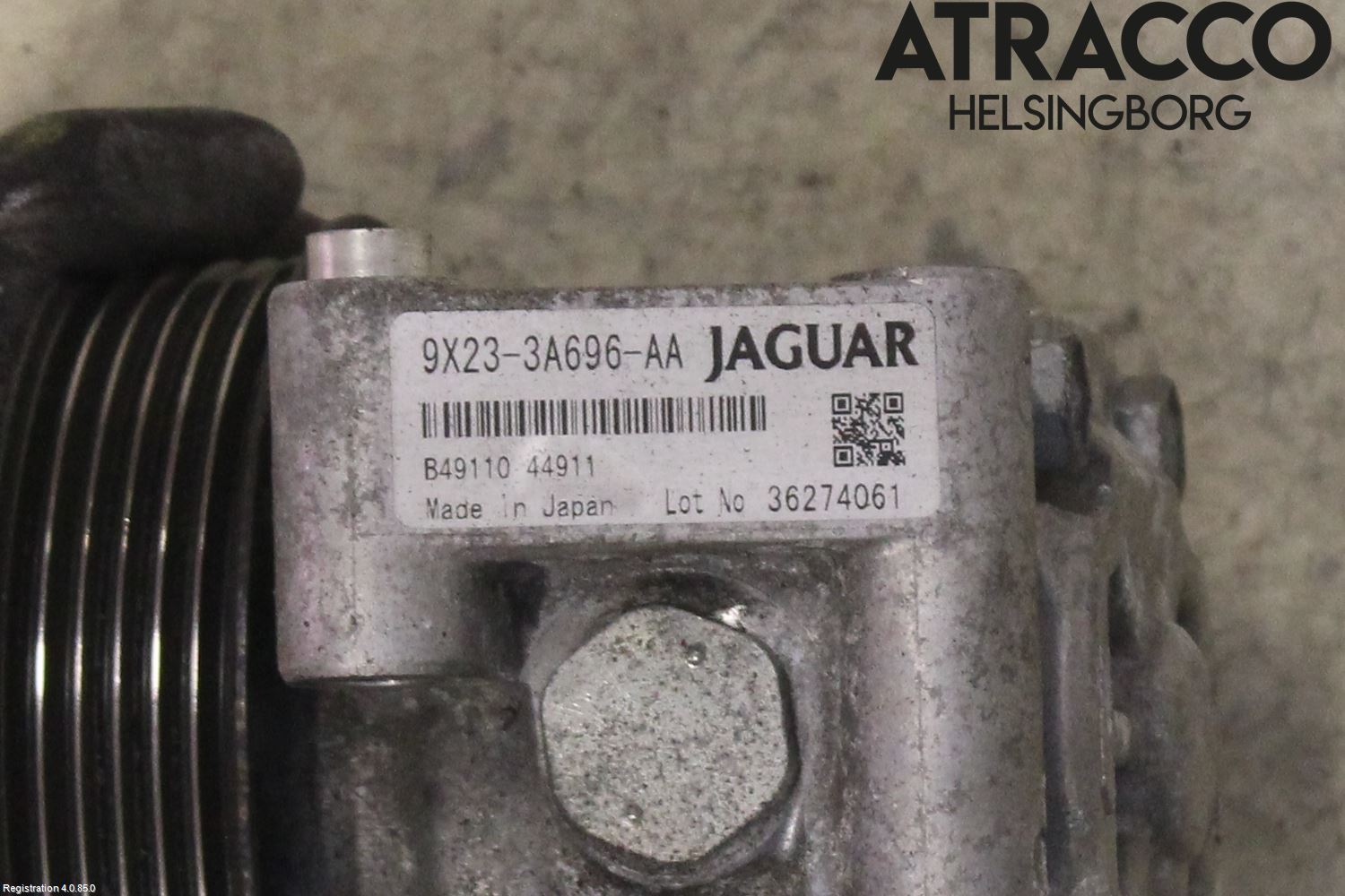 Jaguar XJ X351        10- Servo Pumpe